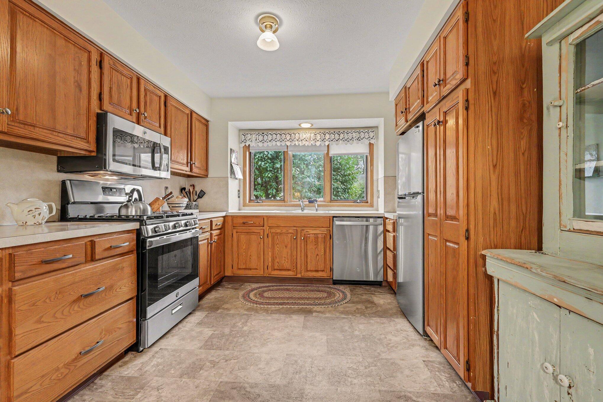 3114 Maple Villa Drive SE Grand Rapids MI 49508
