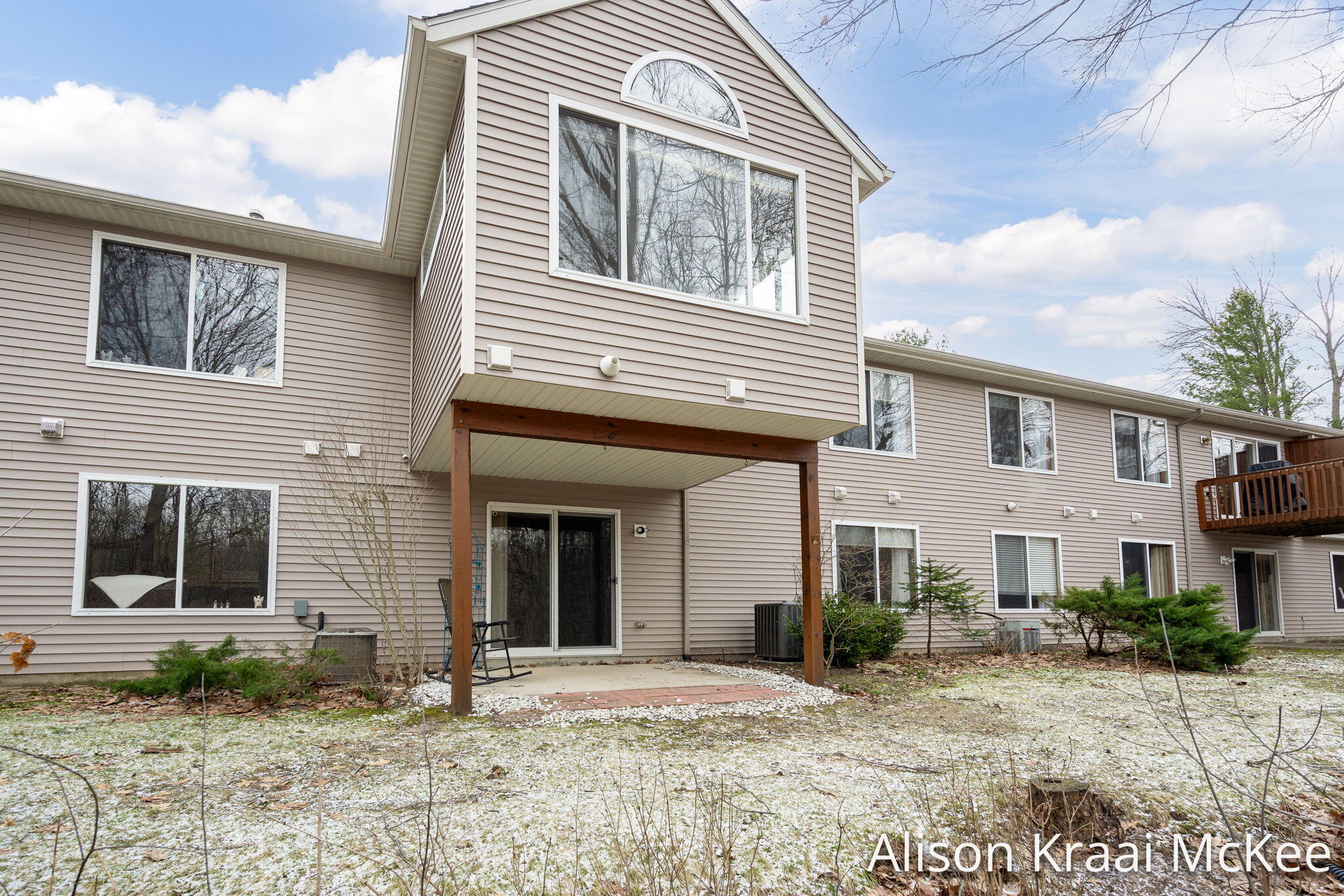 5923 W Lyn Haven Drive SE Grand Rapids MI 49512