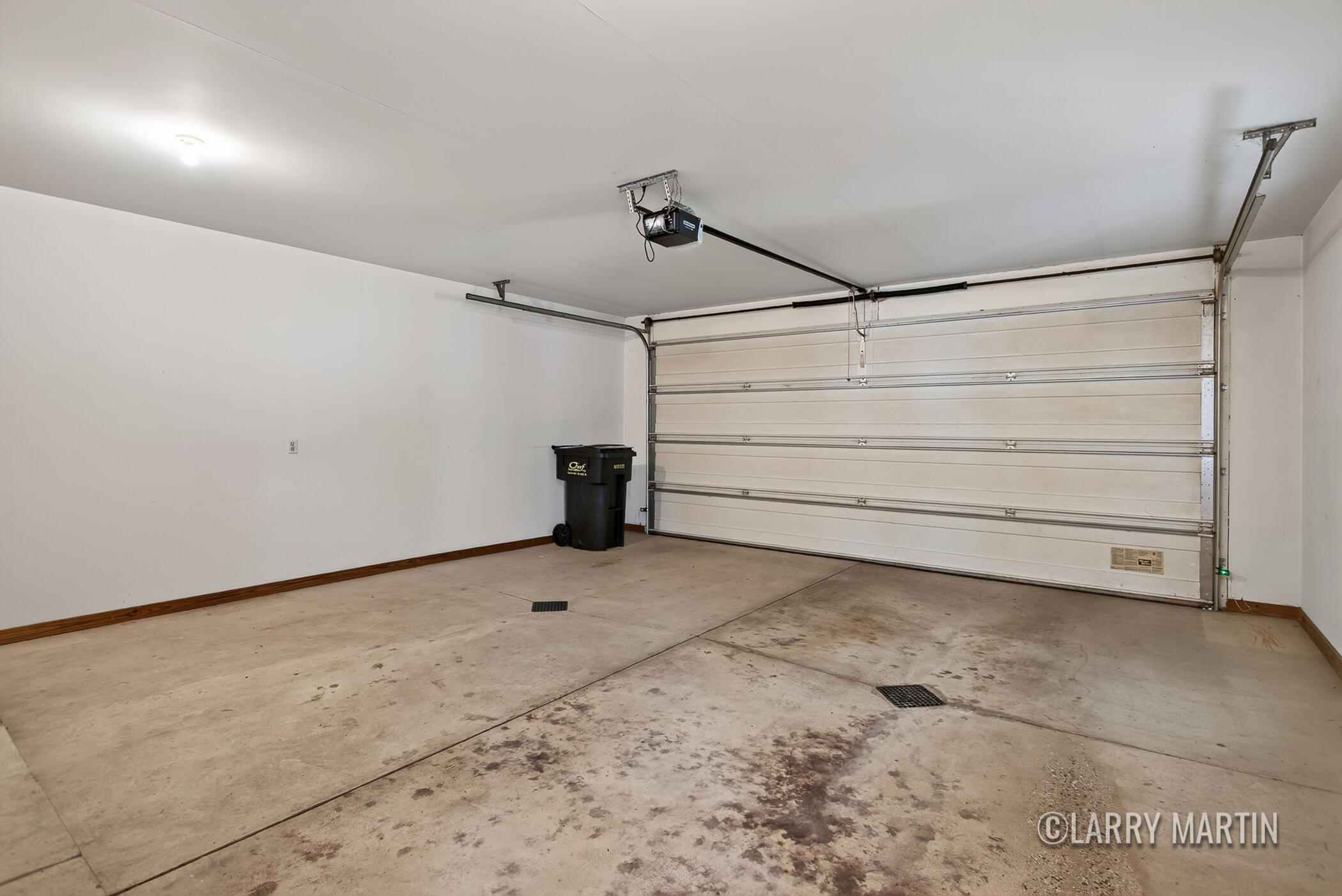 6010 Heritage Meadow Drive Holland MI 49423