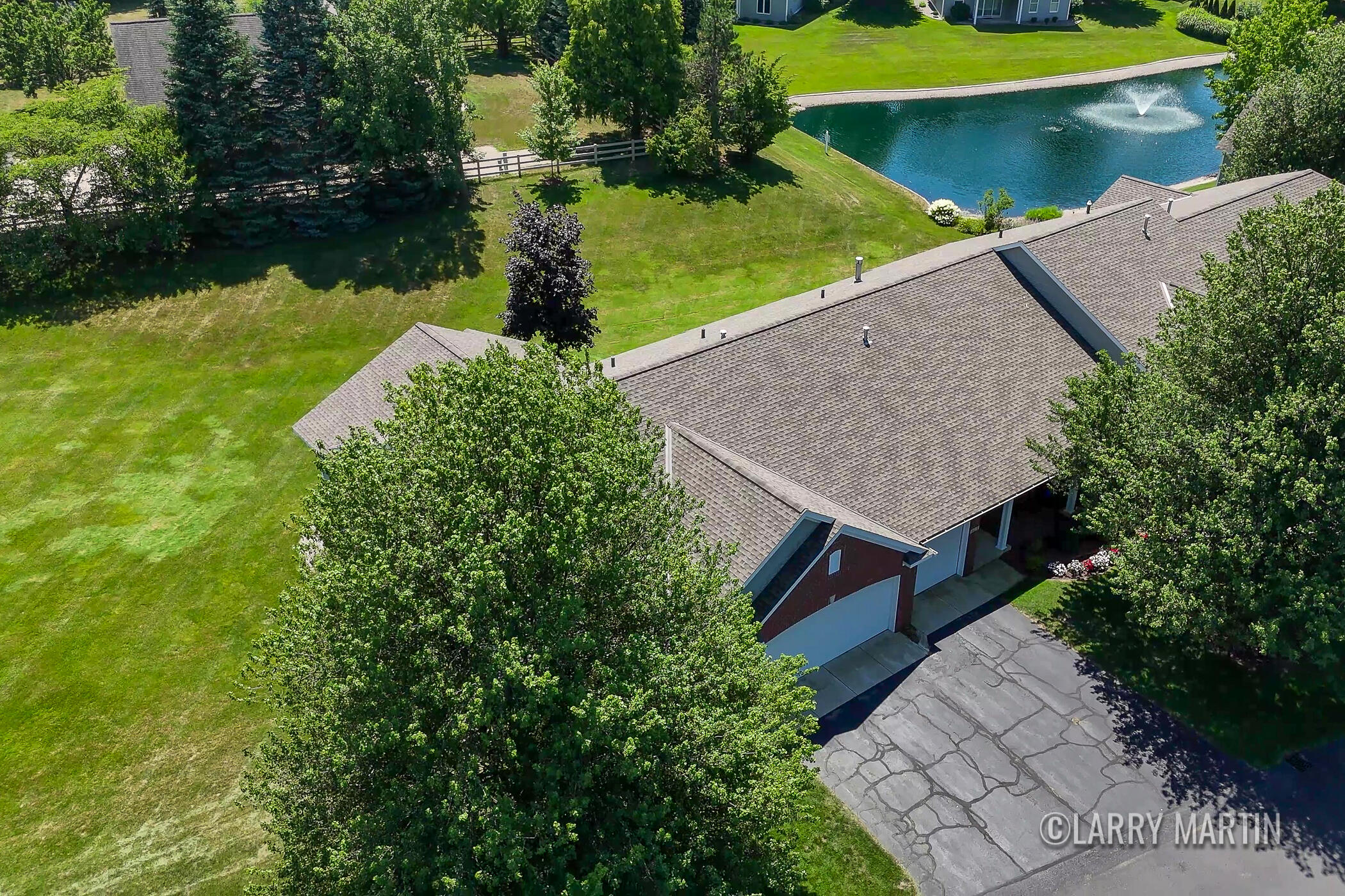 6010 Heritage Meadow Drive Holland MI 49423