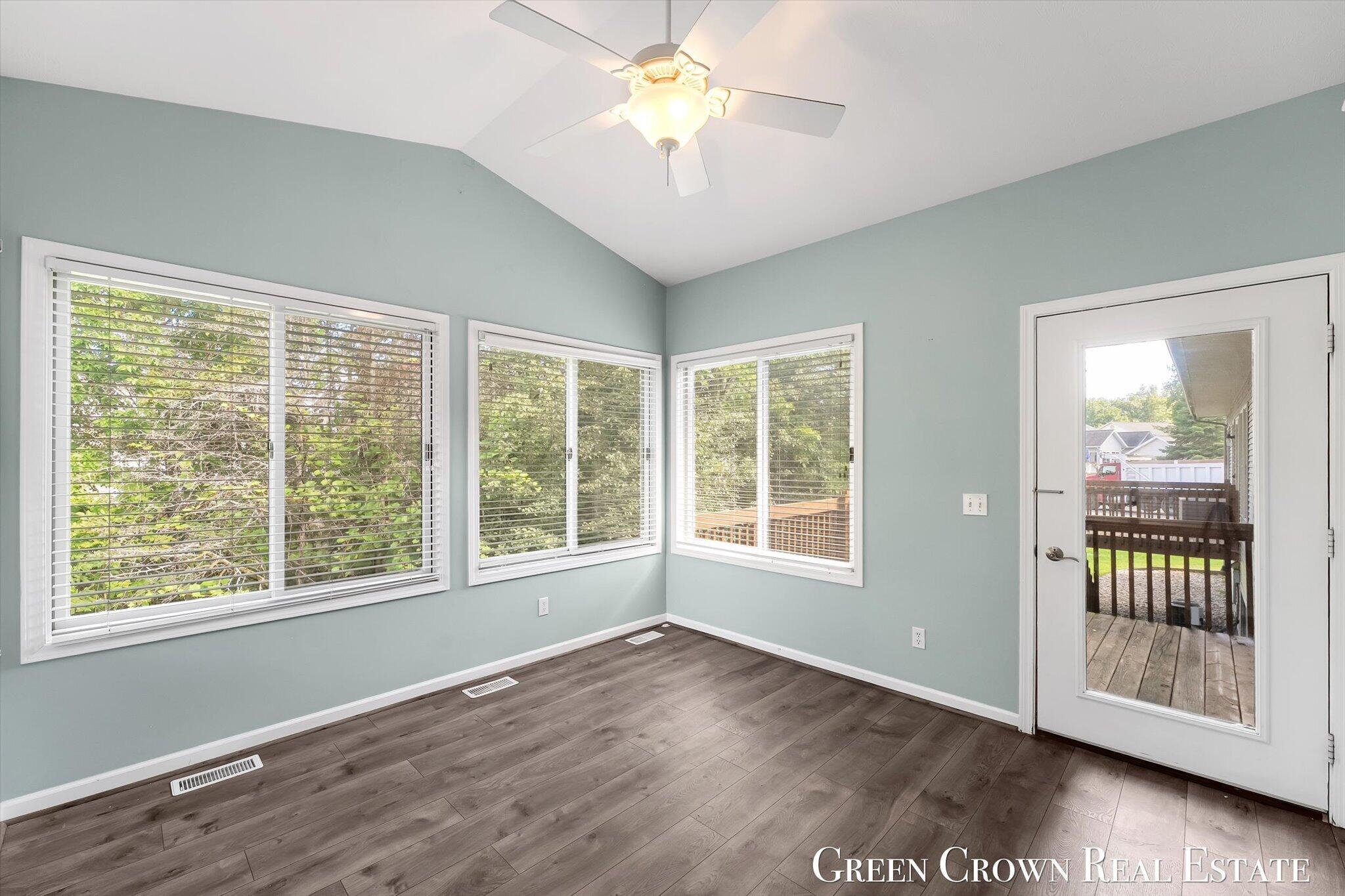 1100 Barrington NW Grand Rapids MI 49534
