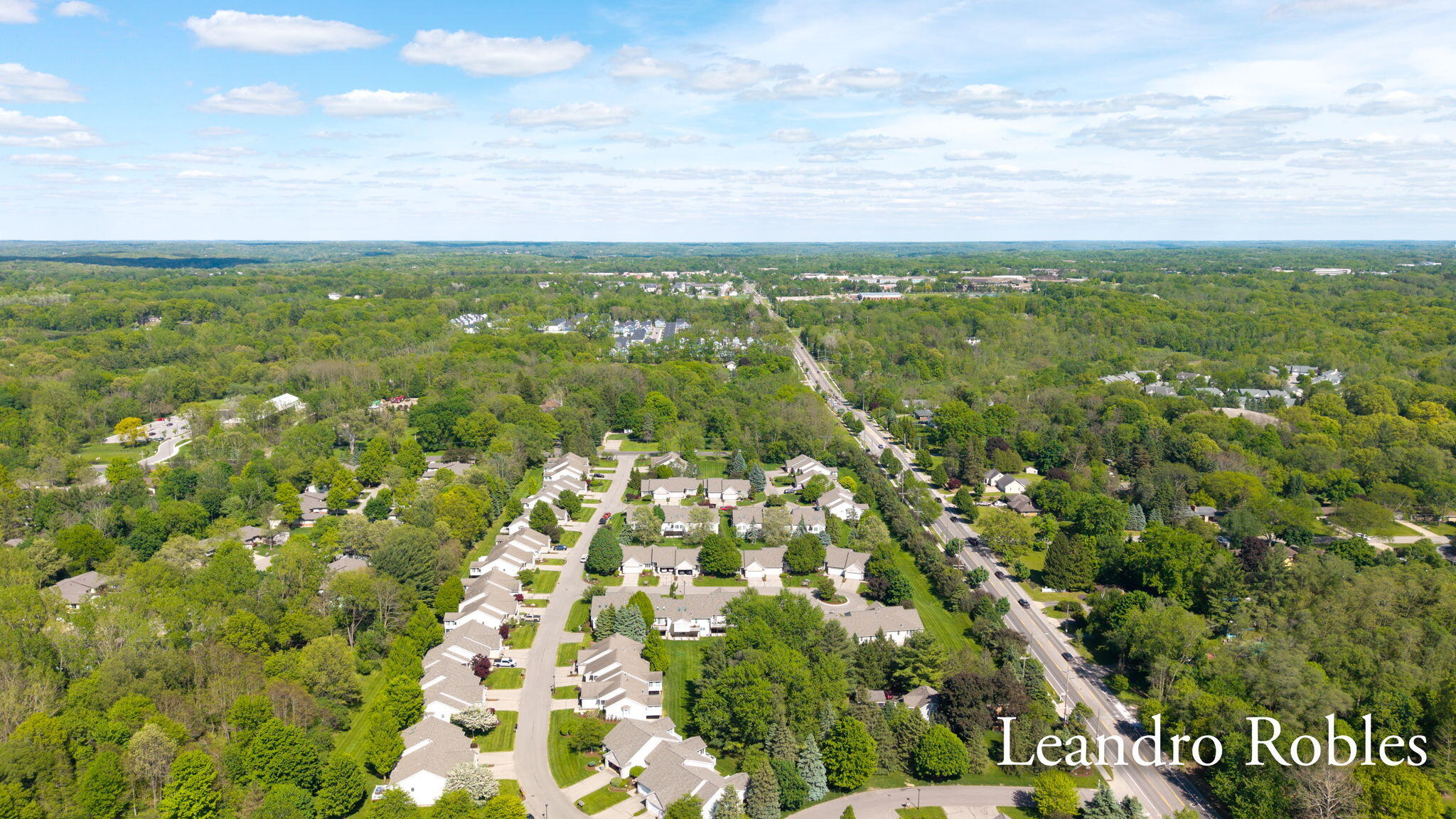 2027 Krislin Drive NE Grand Rapids MI 49505