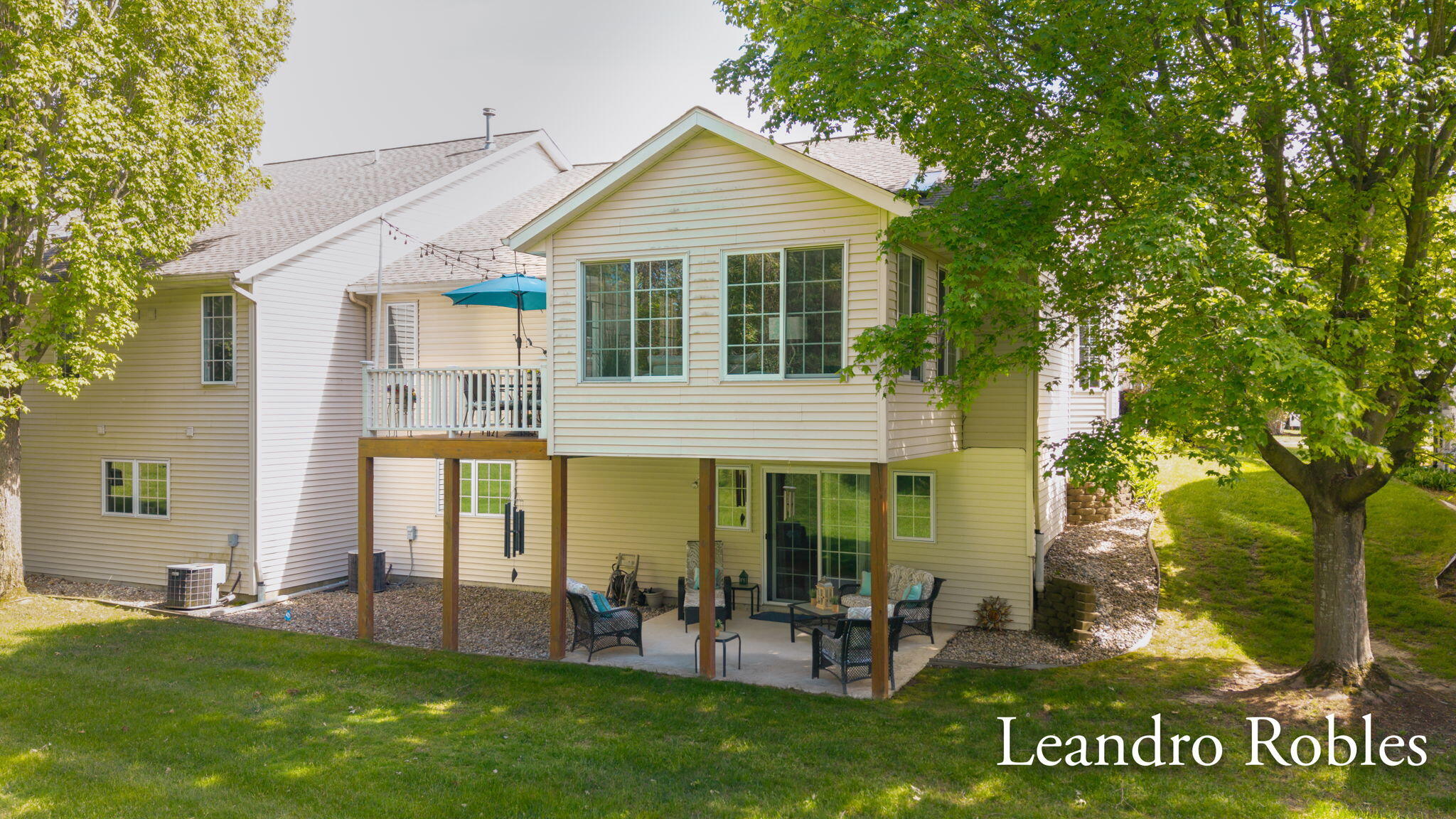 2027 Krislin Drive NE Grand Rapids MI 49505
