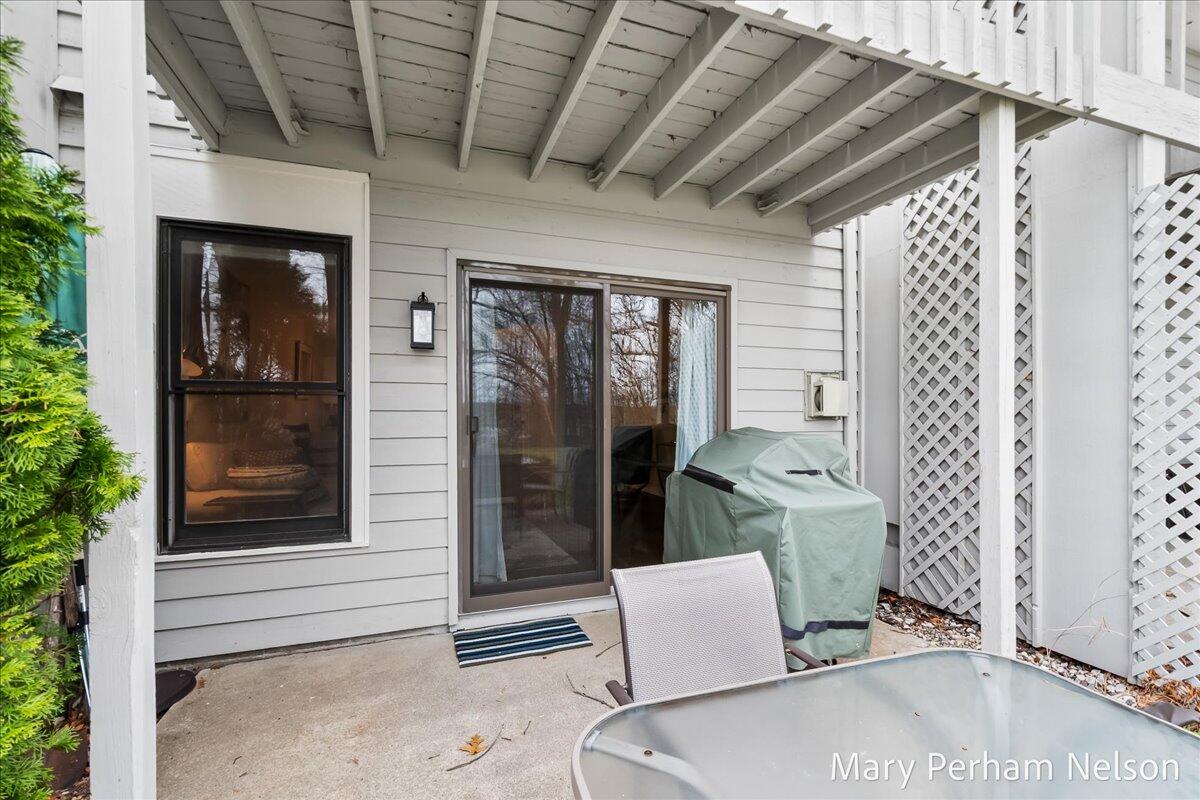 124 Elizabeth Street Saugatuck MI 49453