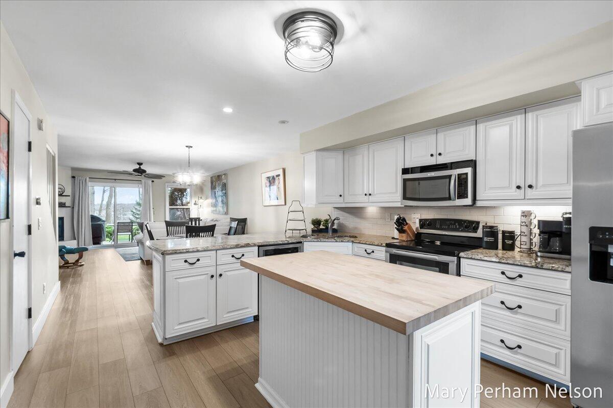 124 Elizabeth Street Saugatuck MI 49453