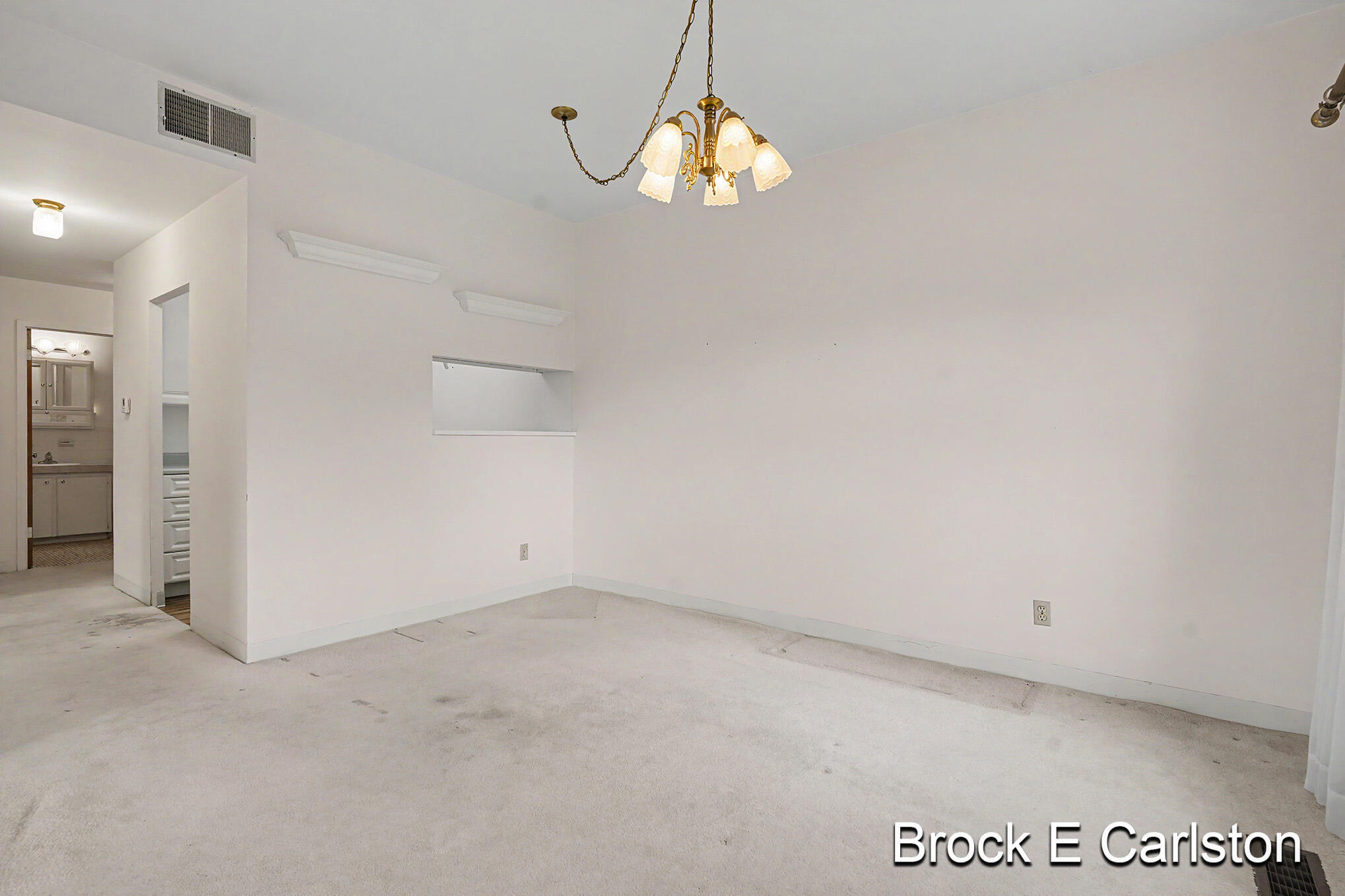 1249 Lakeshore Drive Muskegon MI 49441