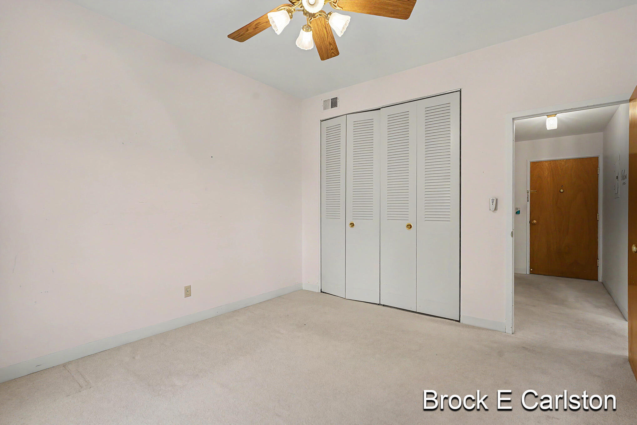 1249 Lakeshore Drive Muskegon MI 49441