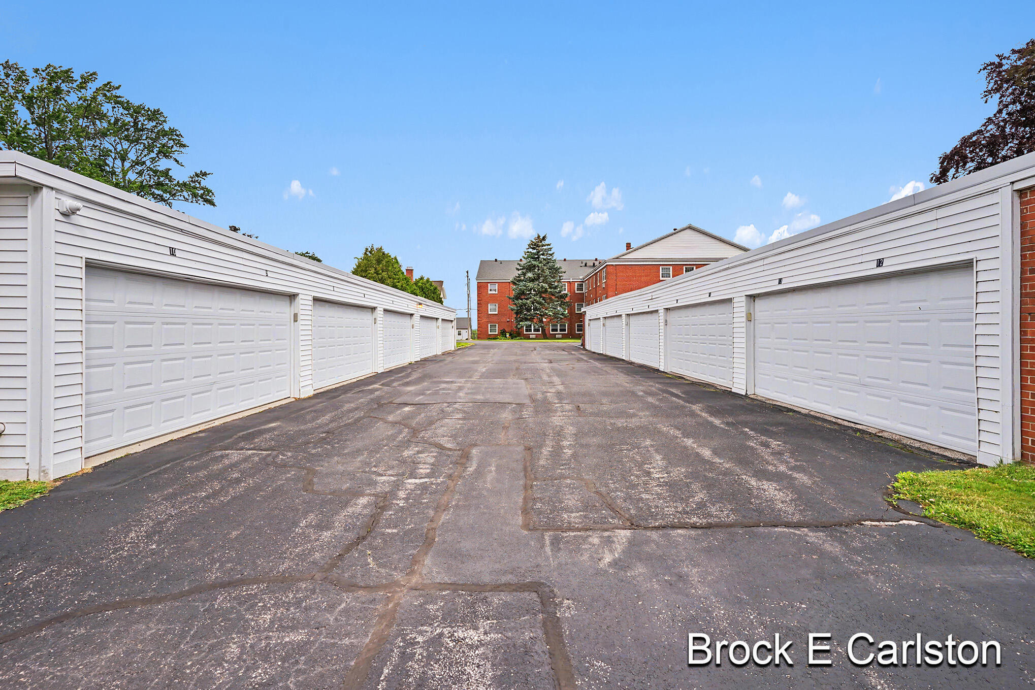 1249 Lakeshore Drive Muskegon MI 49441