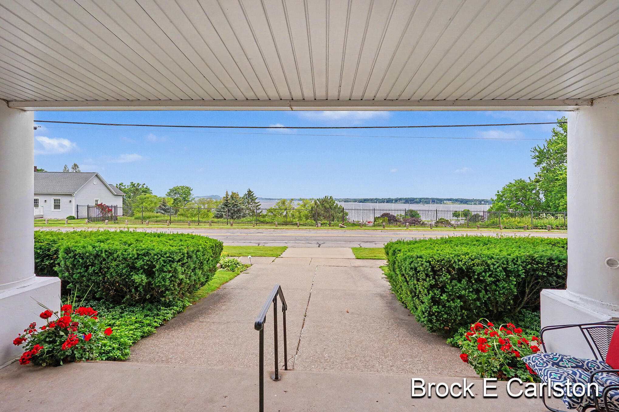 1249 Lakeshore Drive Muskegon MI 49441