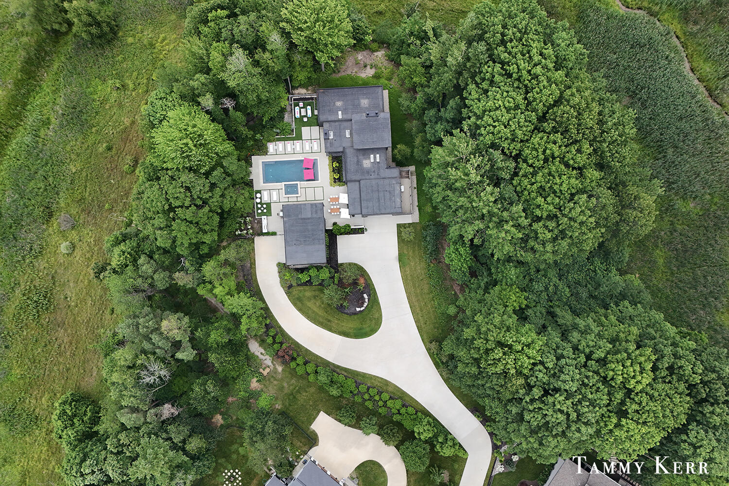 702 Golfview Drive Douglas MI 49406