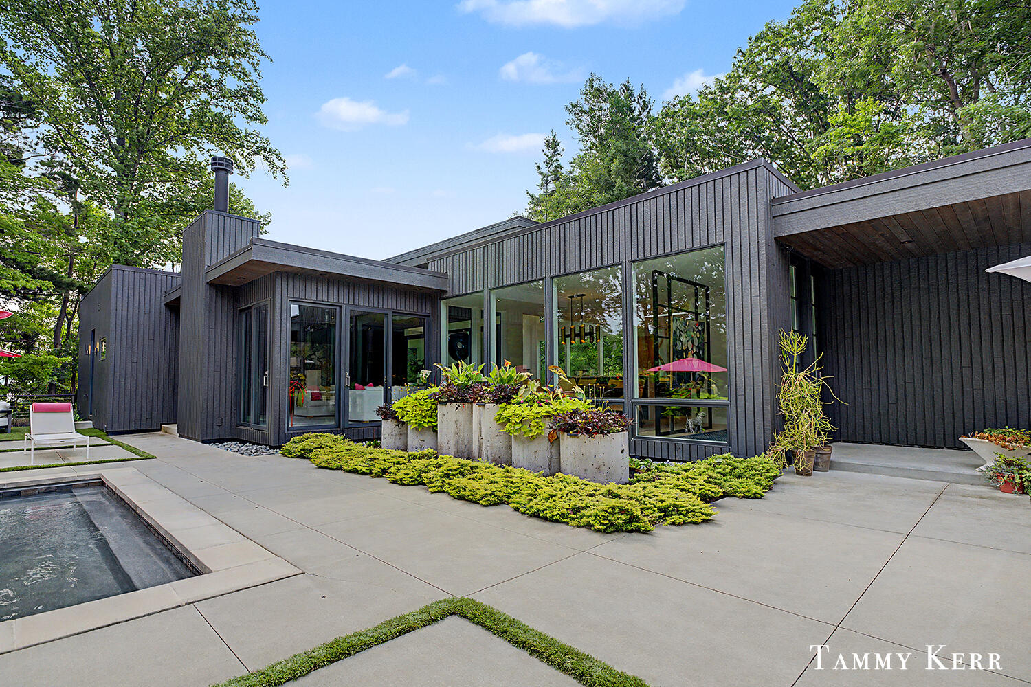 702 Golfview Drive Douglas MI 49406