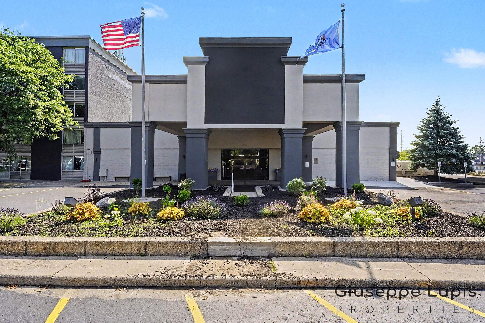 3333 28th Street SE Grand Rapids MI 49512