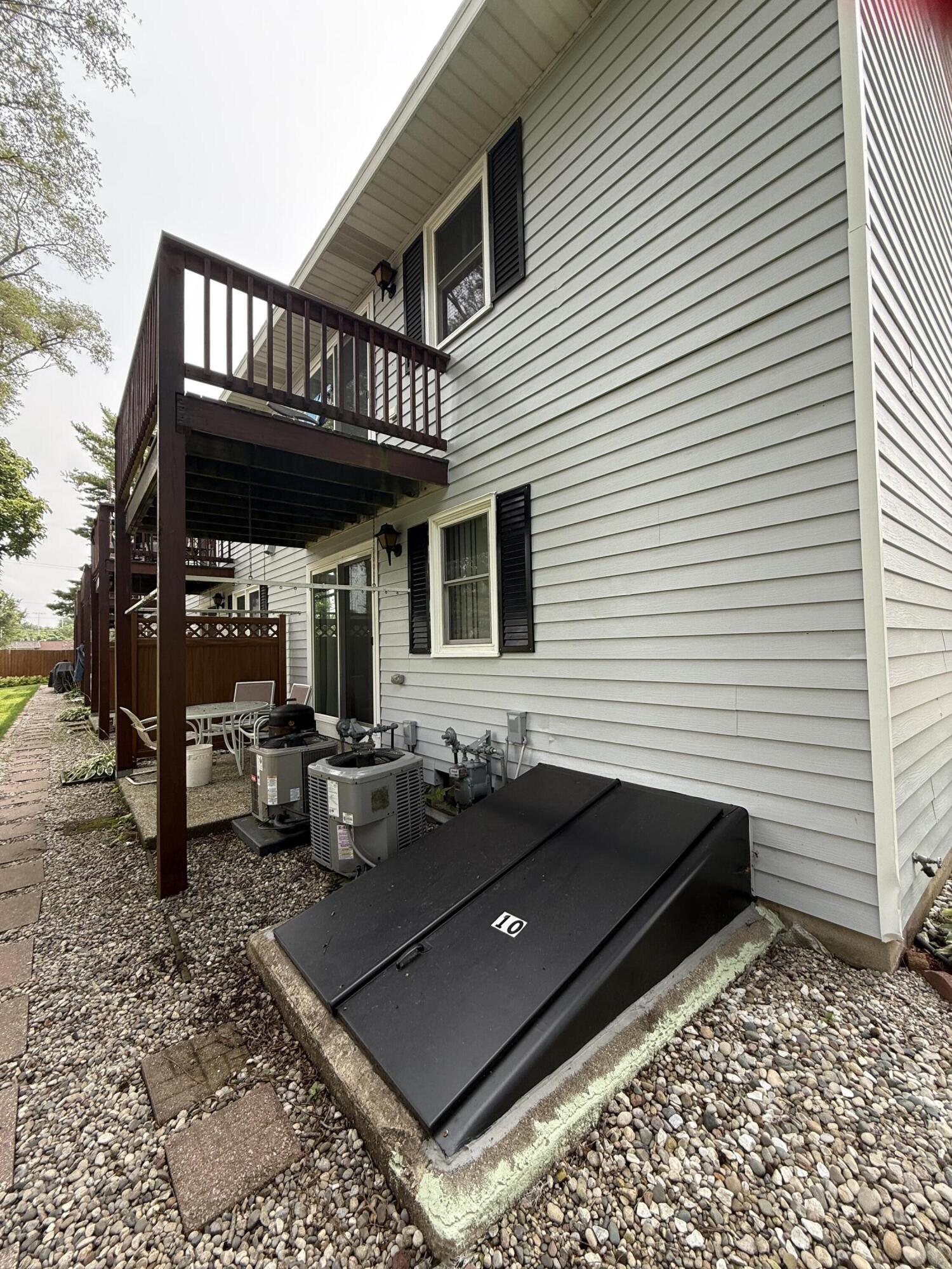 199 E 34th Street Holland MI 49423