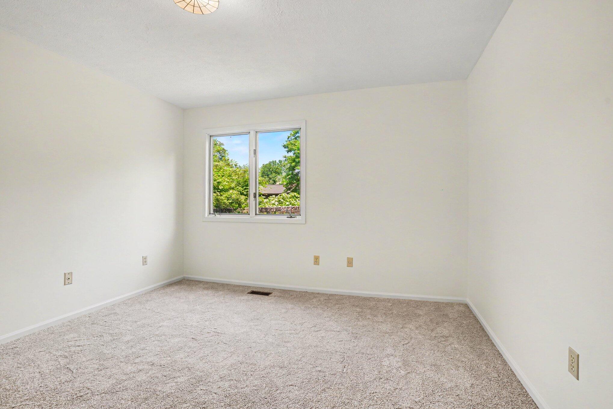 106 Merriweather Lane Kalamazoo MI 49006