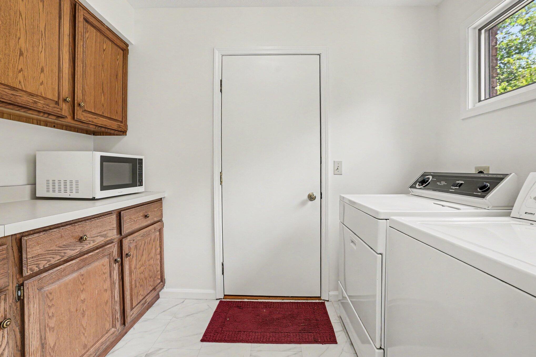 106 Merriweather Lane Kalamazoo MI 49006