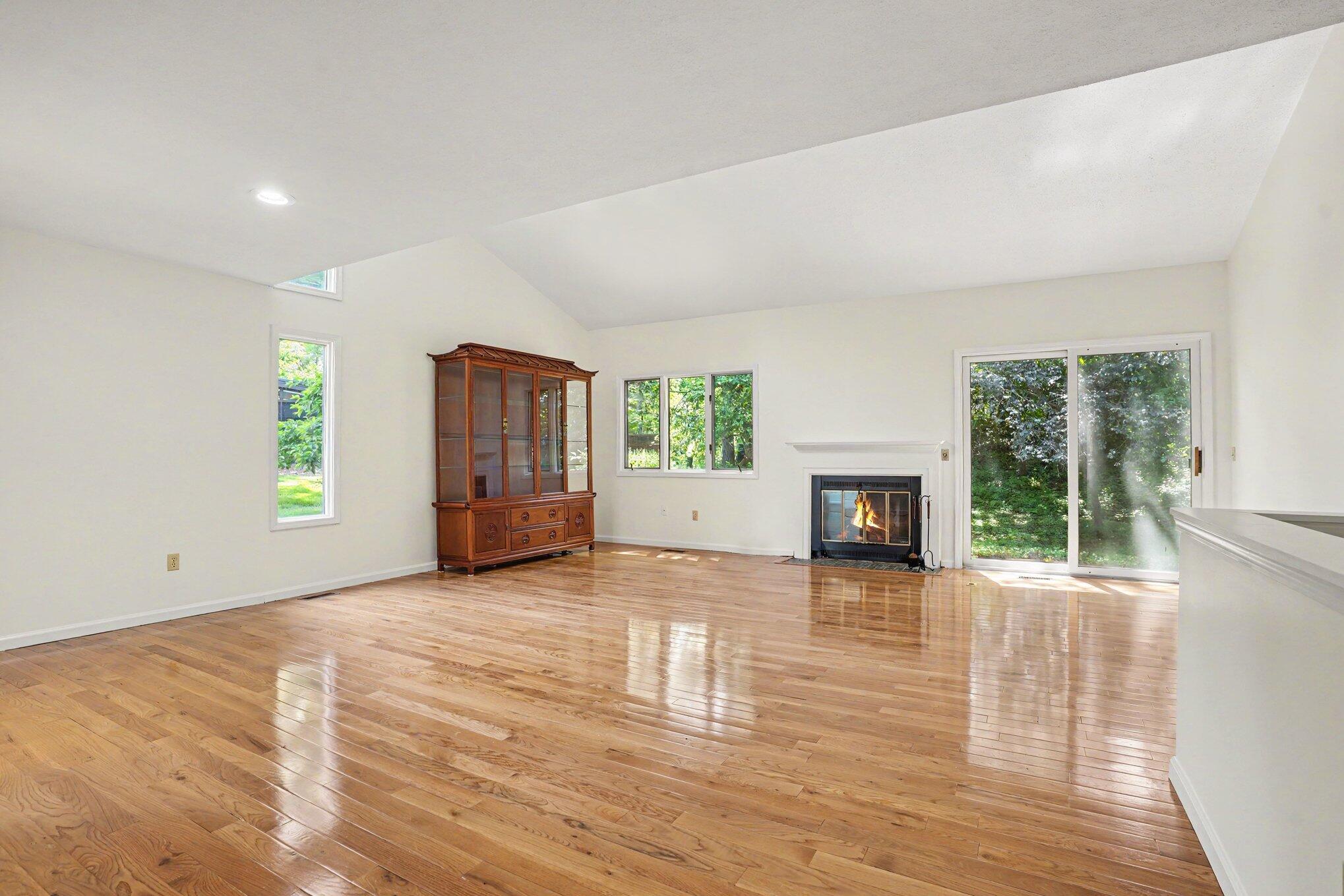106 Merriweather Lane Kalamazoo MI 49006
