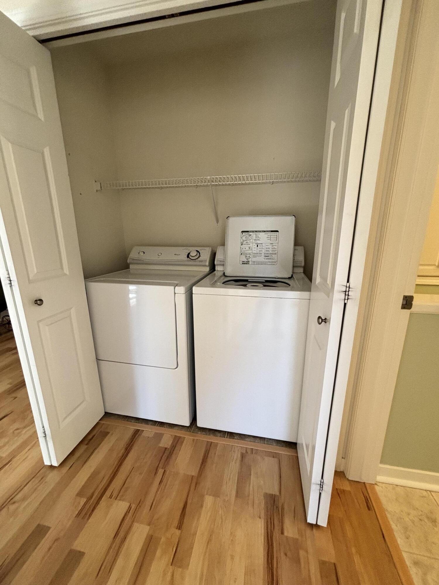 286 Molen Drive Zeeland MI 49464