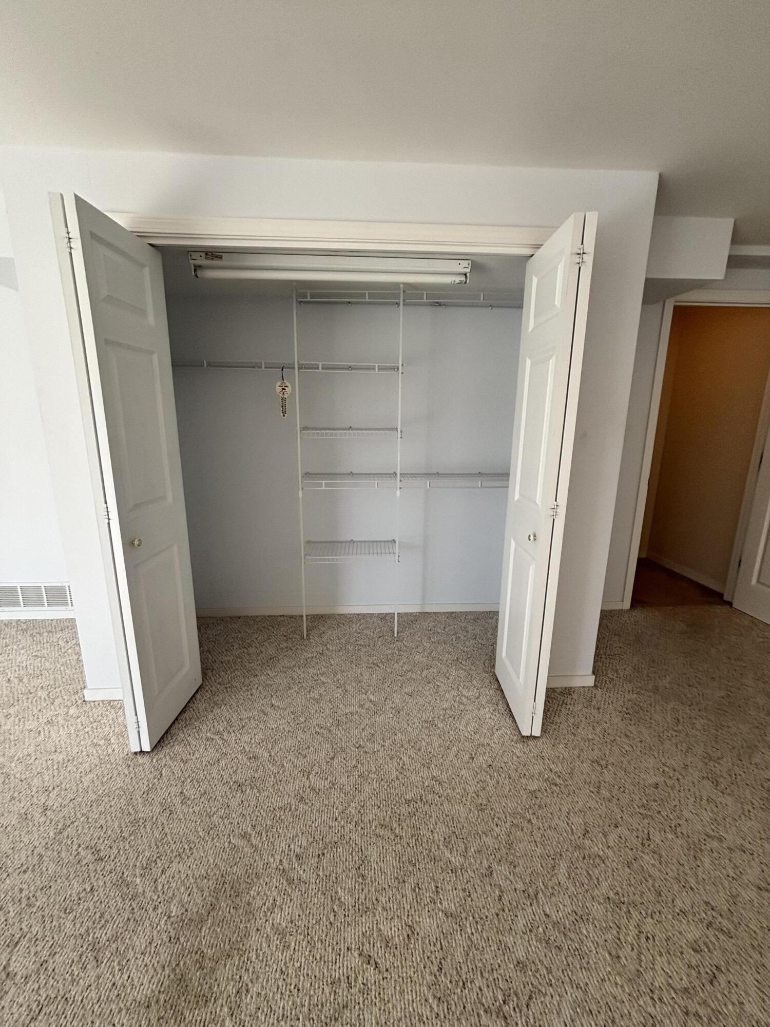 286 Molen Drive Zeeland MI 49464