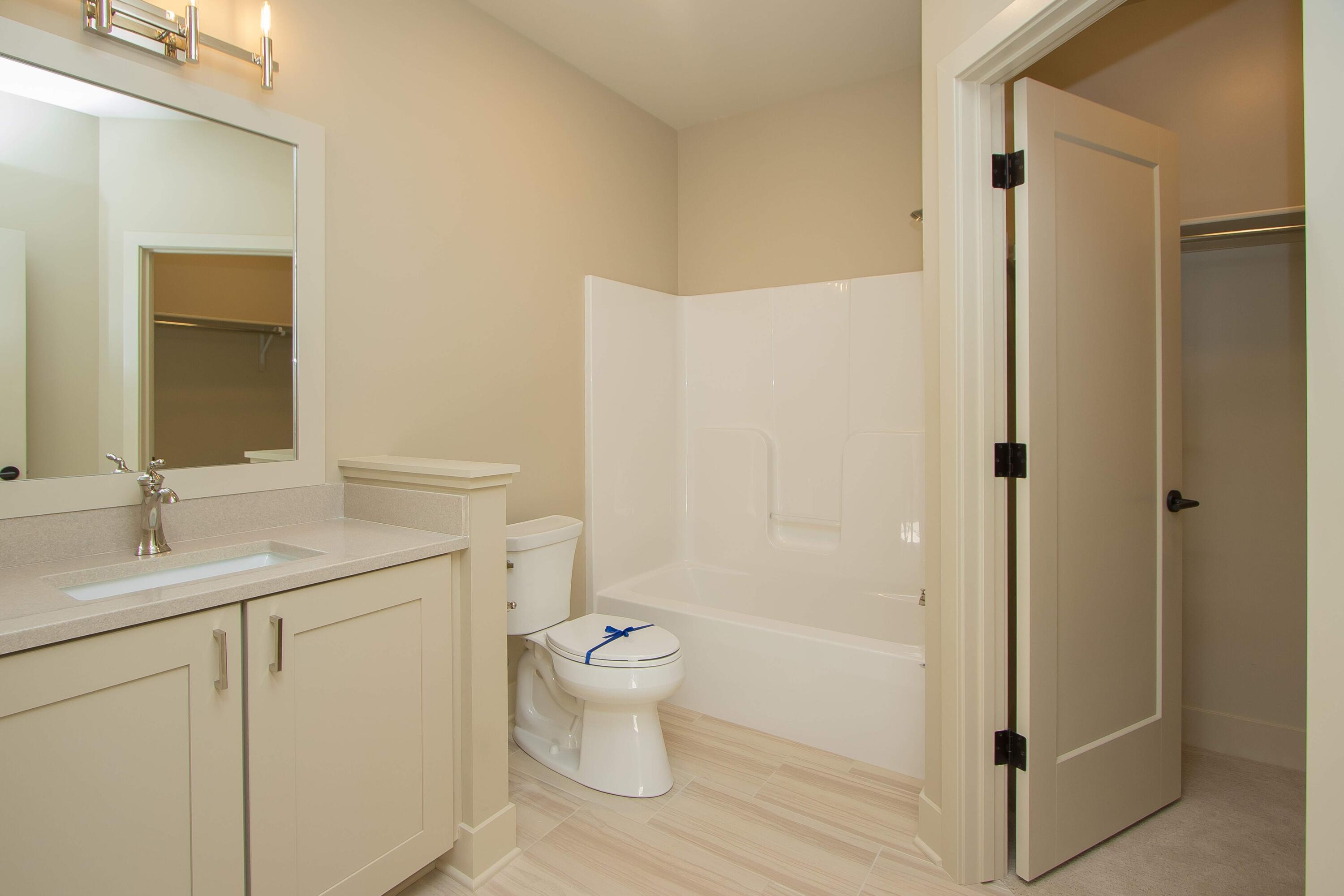 3637 Marabella Place Kalamazoo MI 49006