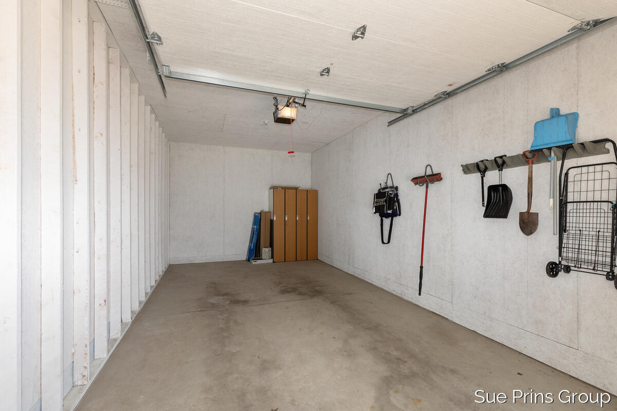156 W 11th Street Holland MI 49423
