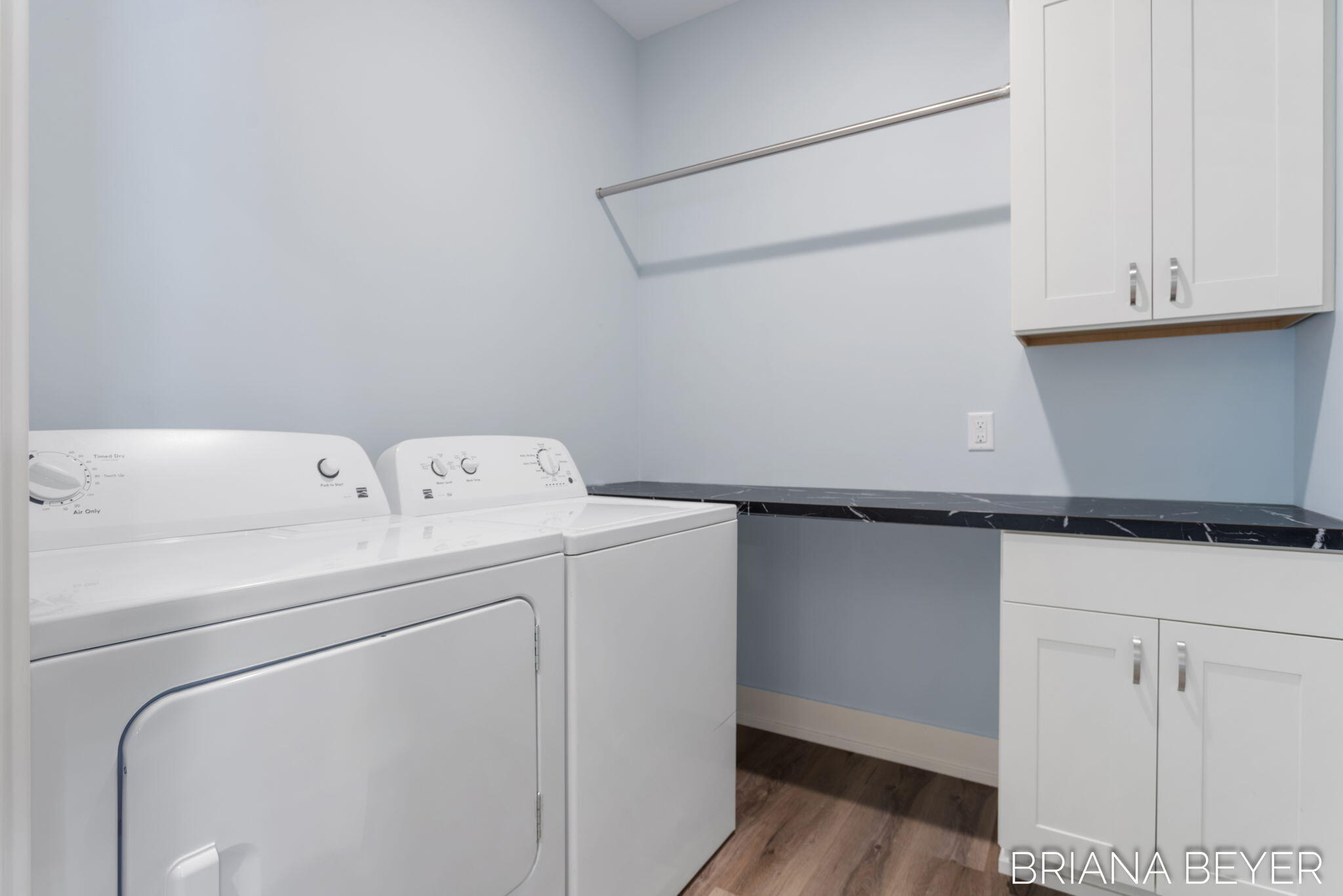 1003 Maplewood Court Holland MI 49423