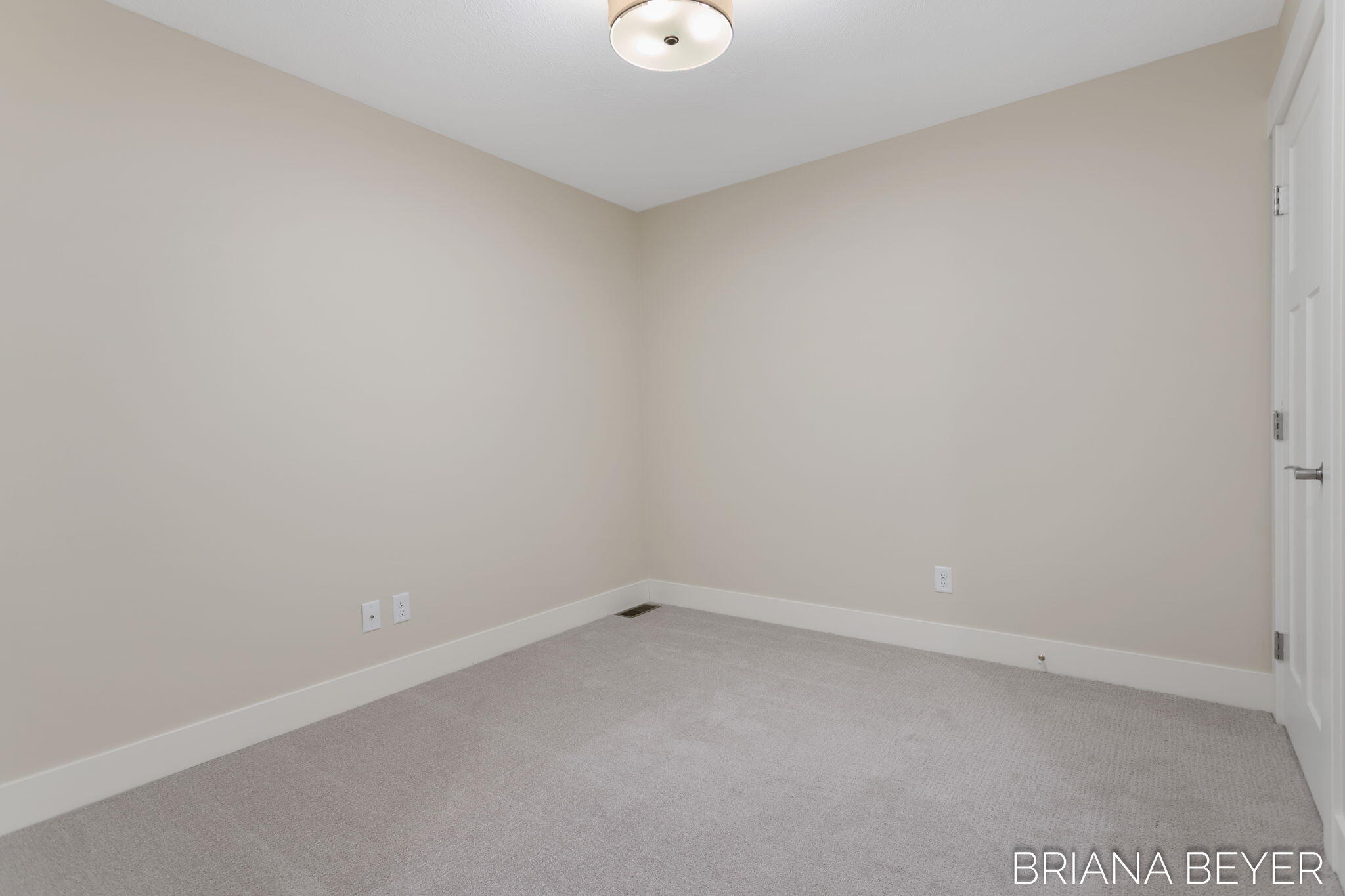 1003 Maplewood Court Holland MI 49423