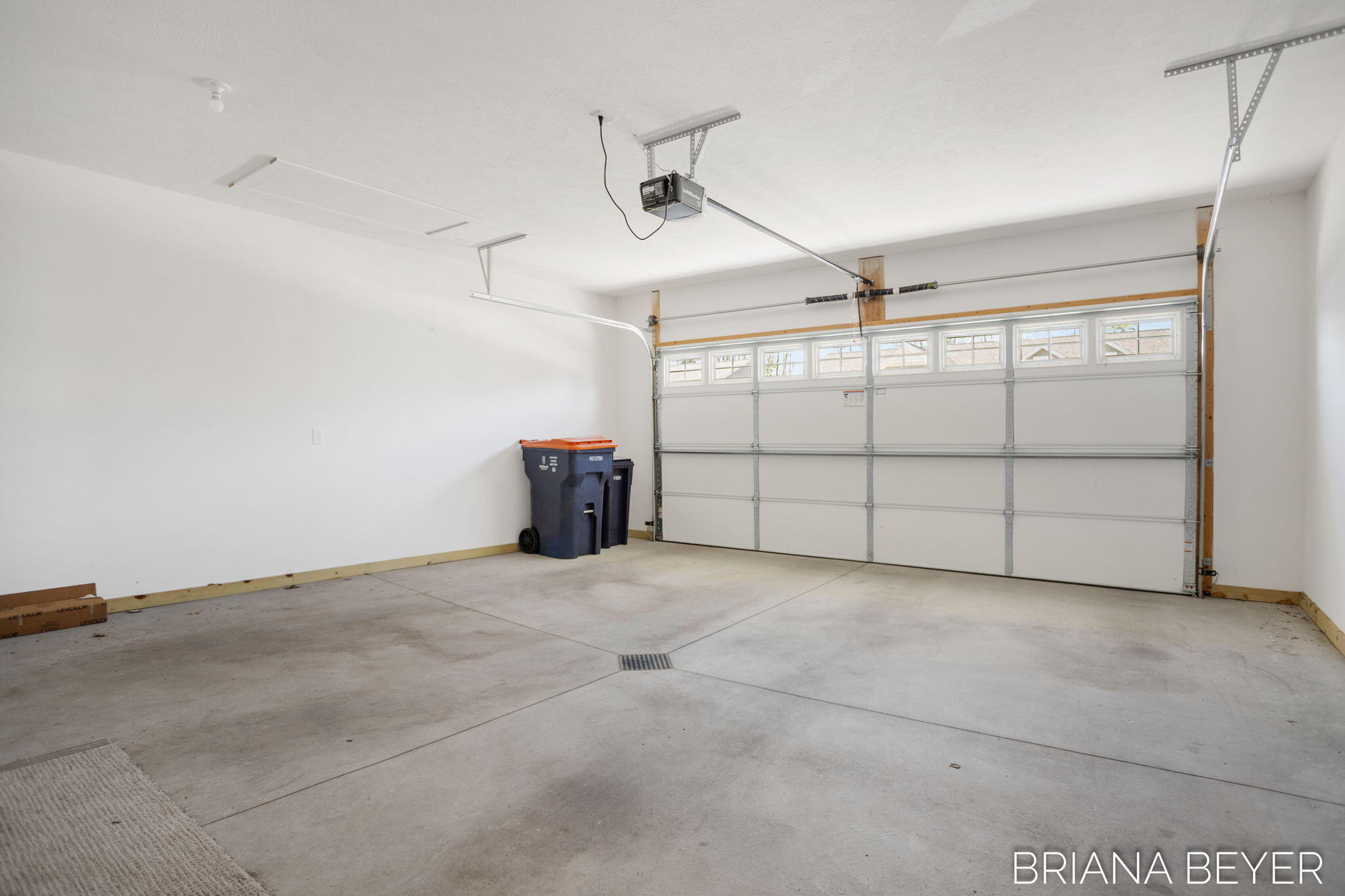 1003 Maplewood Court Holland MI 49423