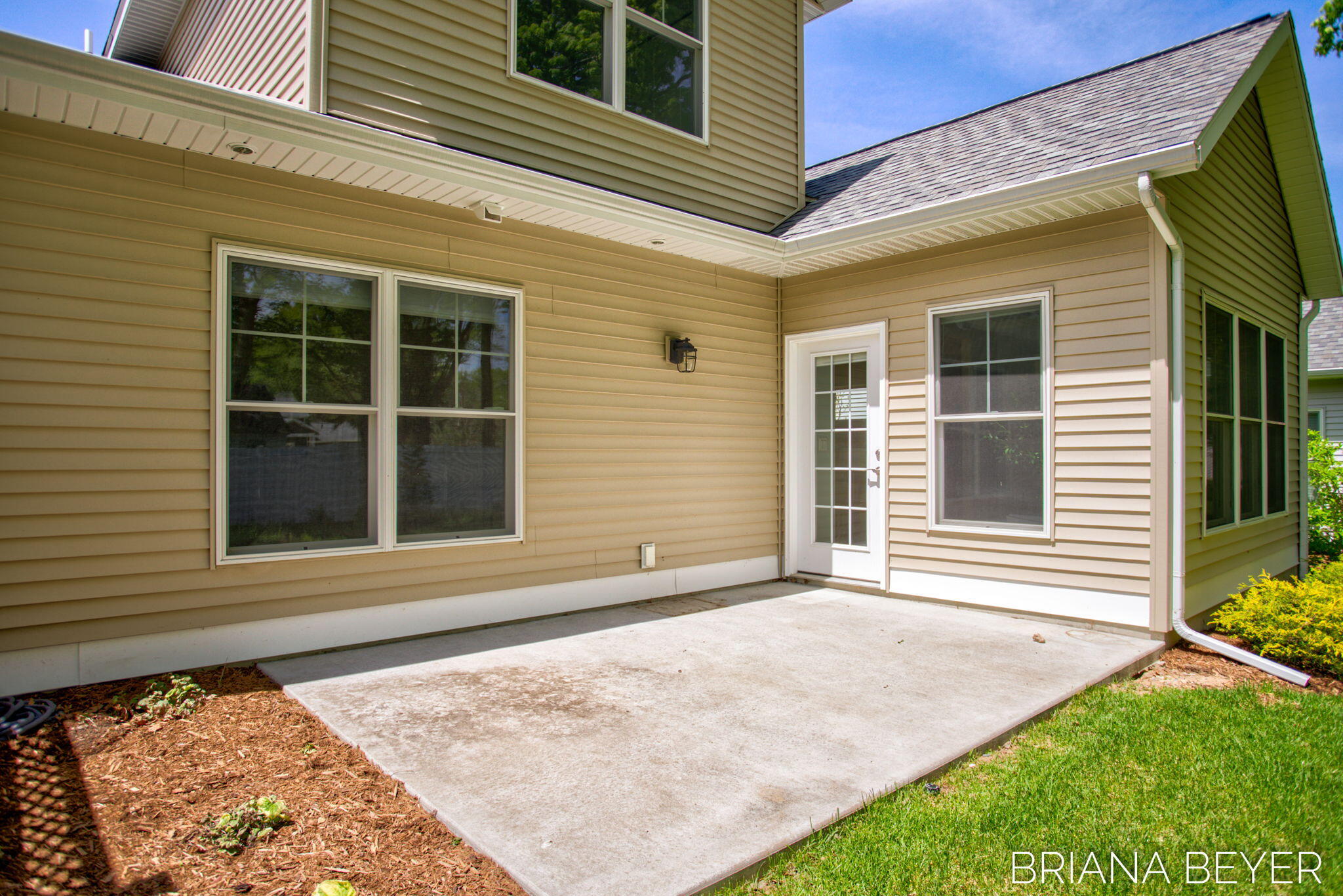 1003 Maplewood Court Holland MI 49423