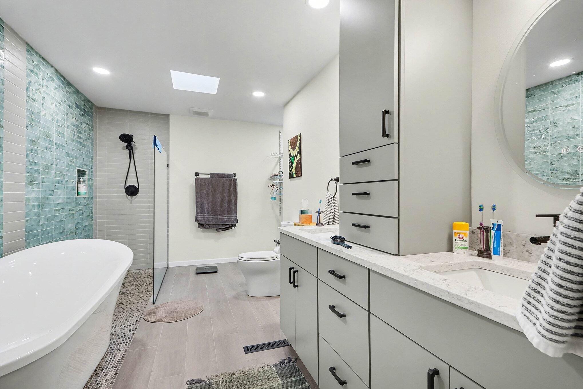 1008 Cohasset Lane Kalamazoo MI 49008
