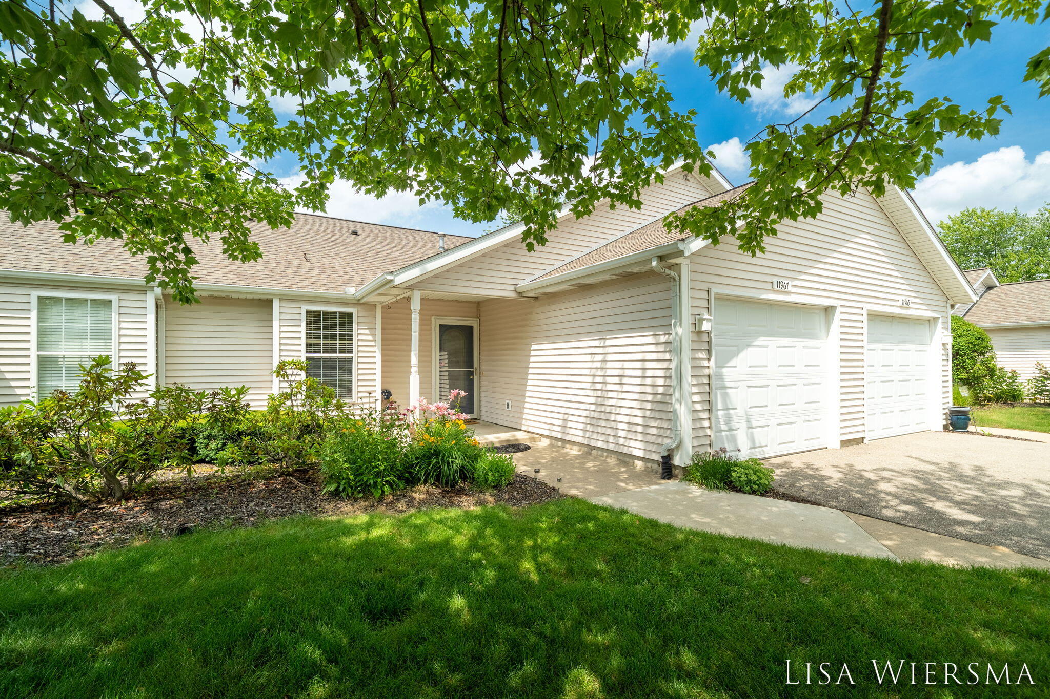 11967 Willow Wood Lane S Holland MI 49424