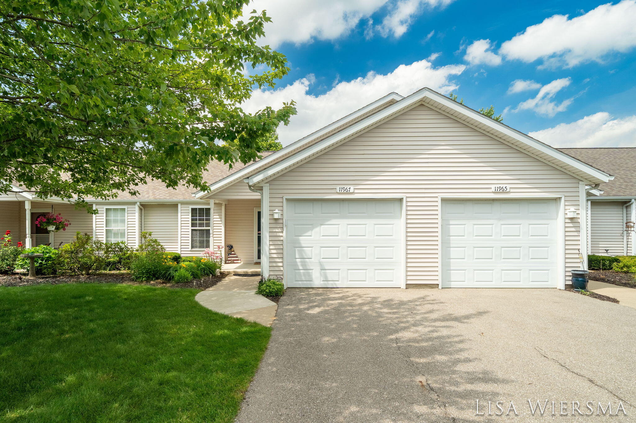11967 Willow Wood Lane S Holland MI 49424
