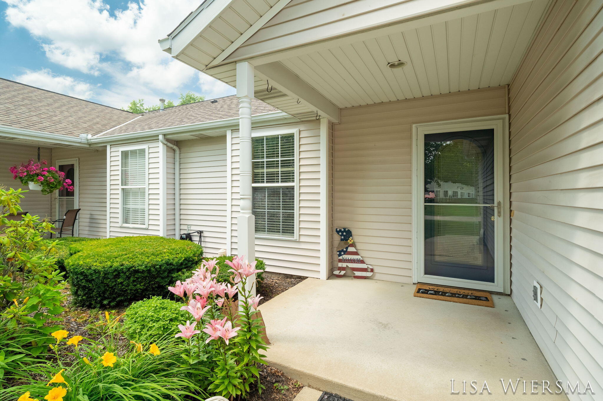 11967 Willow Wood Lane S Holland MI 49424