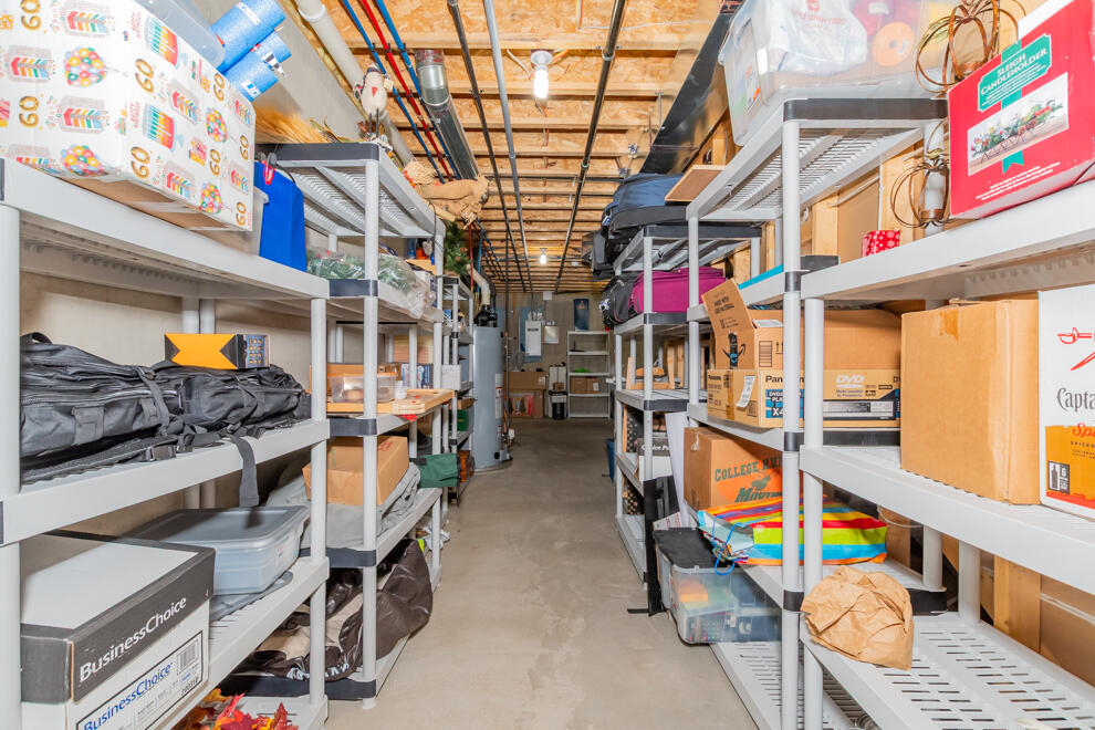 8904 Oakland Hills Circle Portage MI 49024