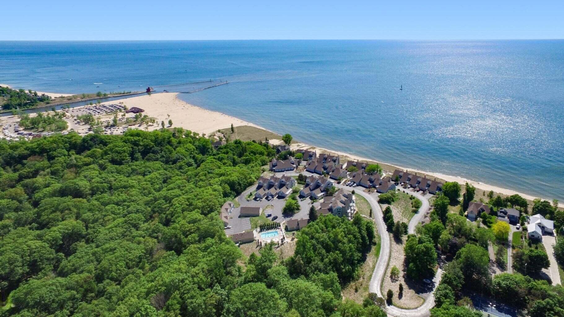 736 Spyglass Hill Holland MI 49424