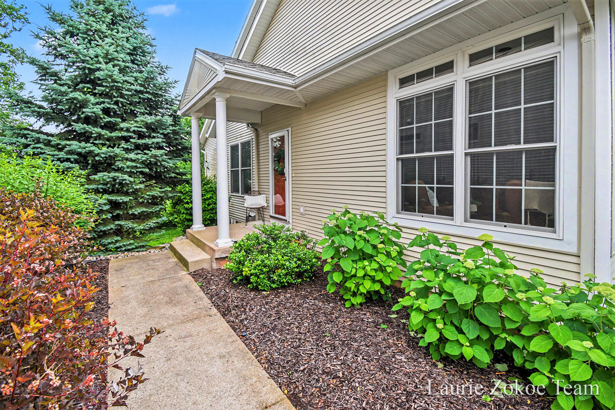 1062 Kensington Street NW Grand Rapids MI 49534