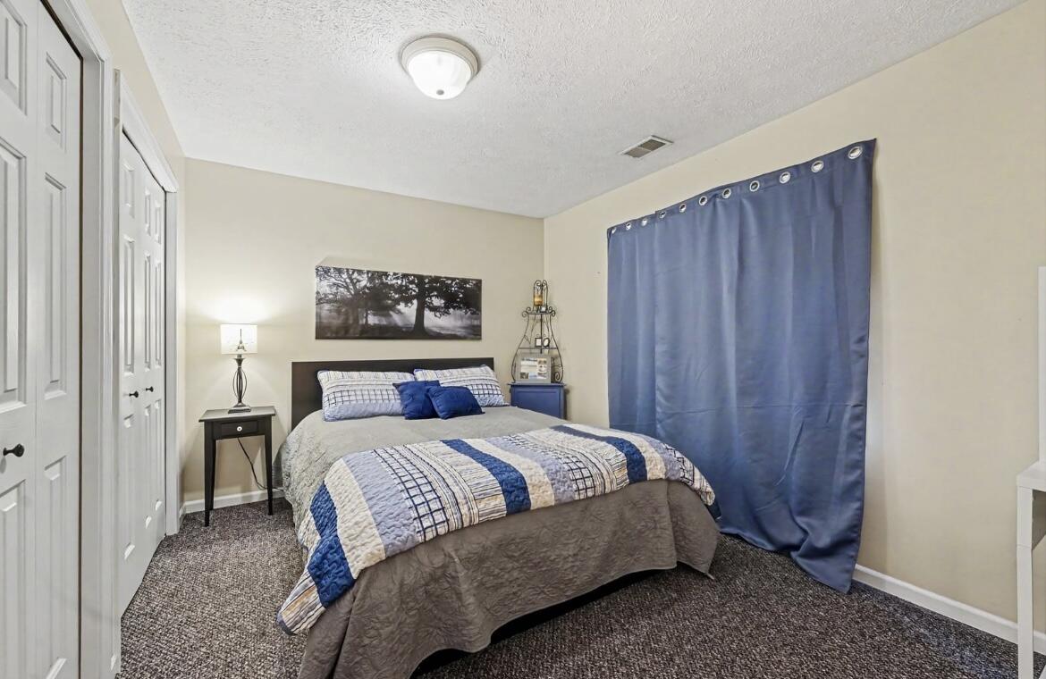 2017 Blue Bell Way Grand Rapids MI 49504