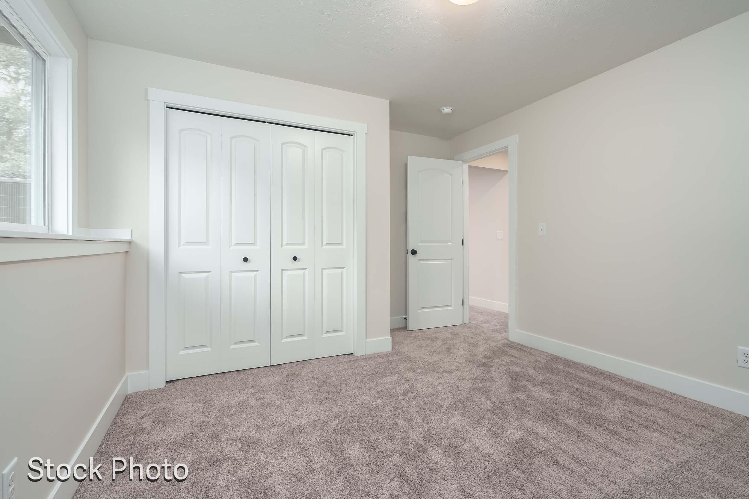 327 Round Hill Road Kalamazoo MI 49009