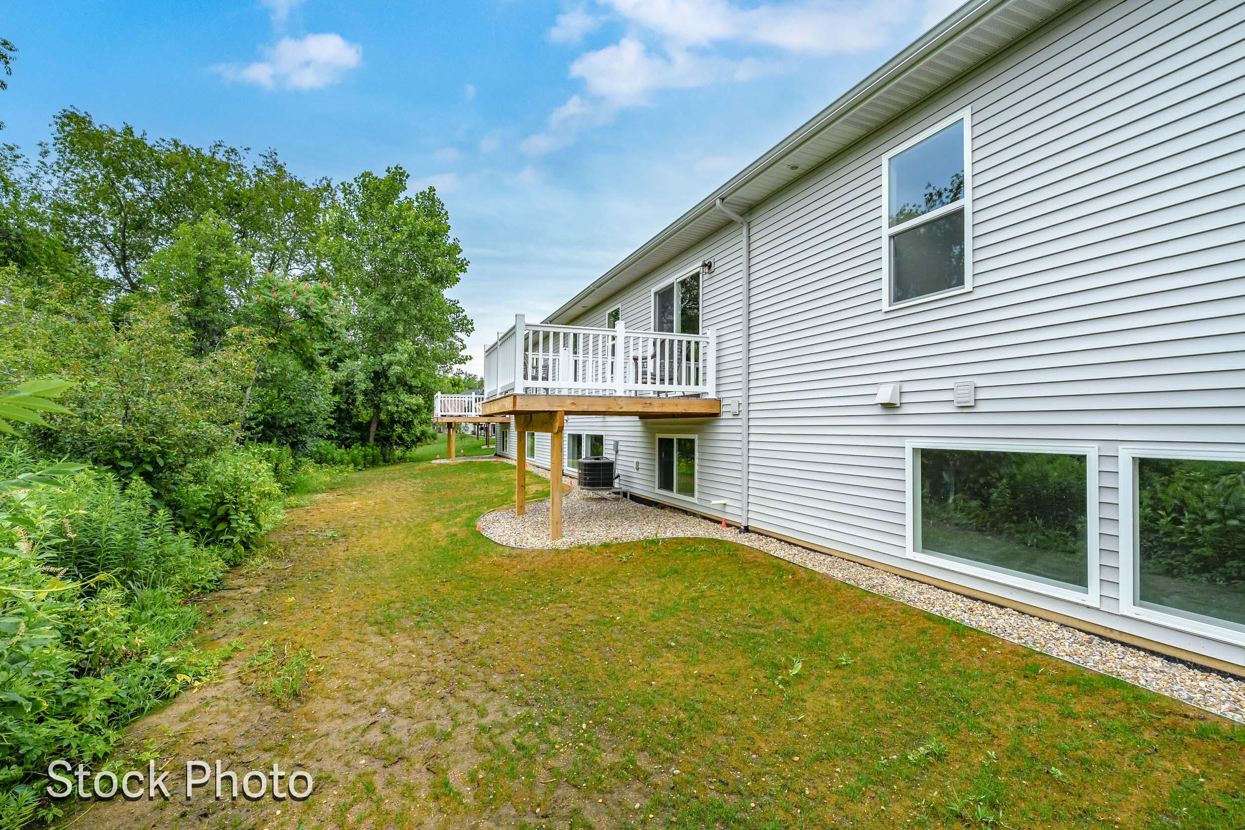 327 Round Hill Road Kalamazoo MI 49009
