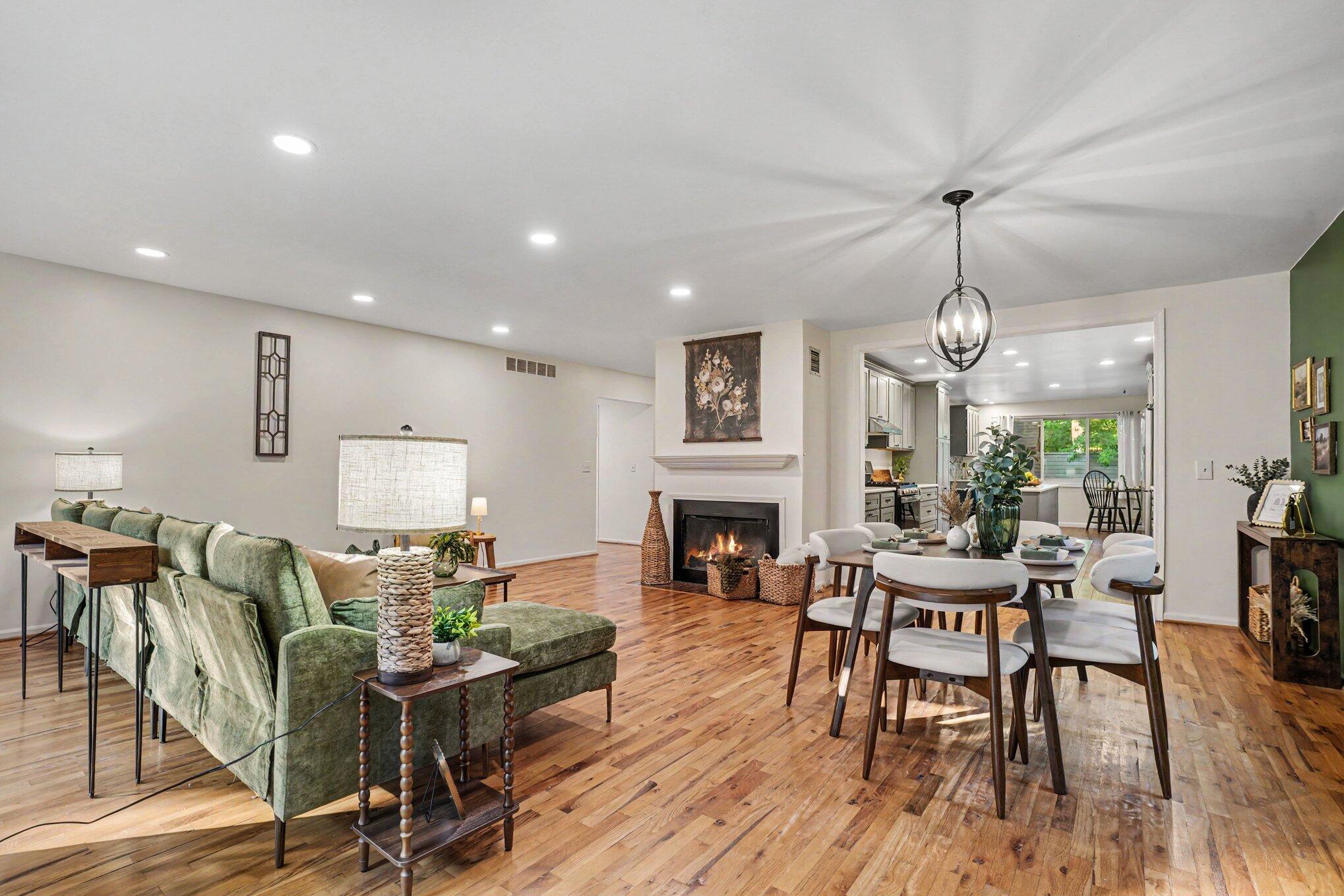 1008 Cohasset Lane Kalamazoo MI 49008