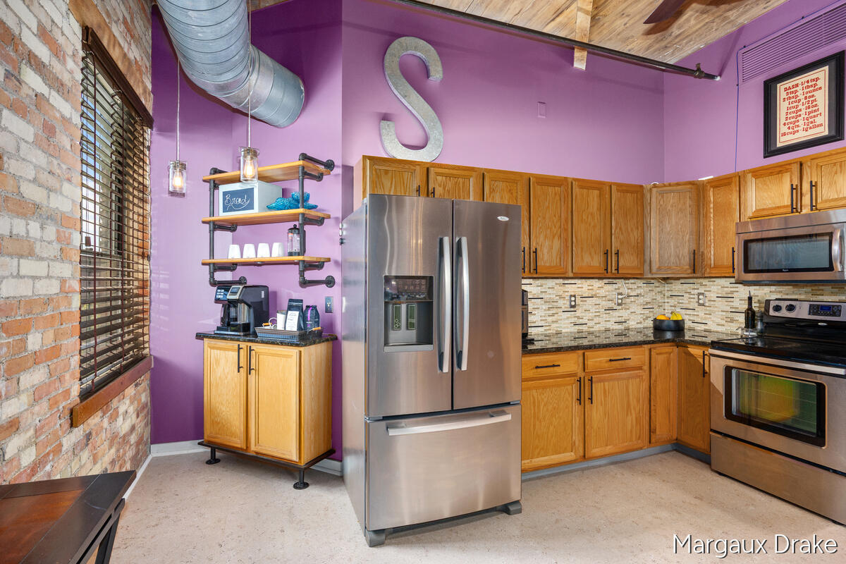 940 Monroe Avenue NW Grand Rapids MI 49503