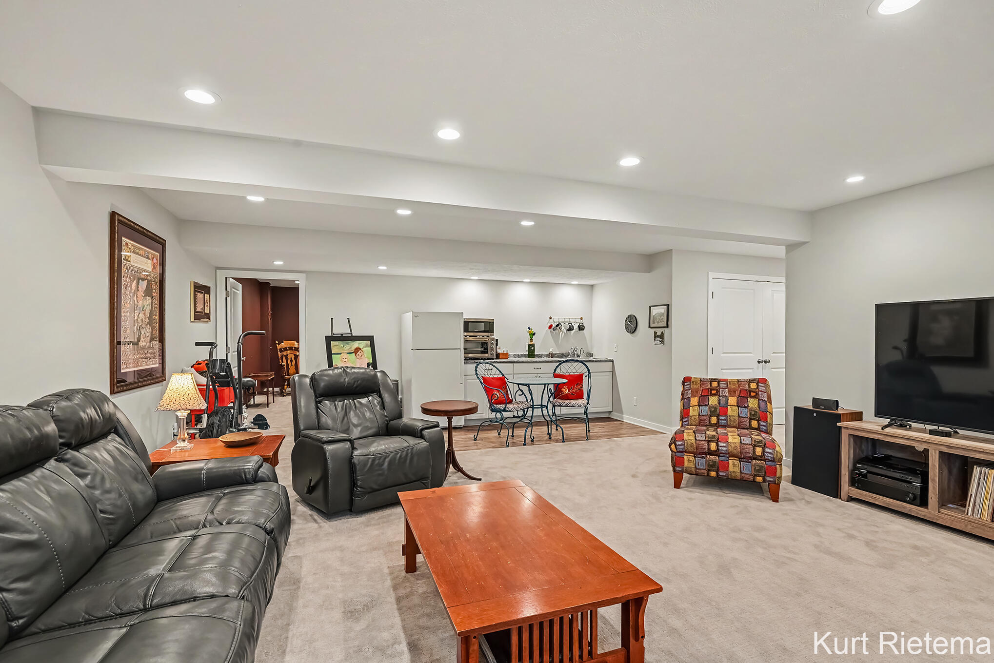 3482 S Riverwalk Drive Hamilton MI 49419