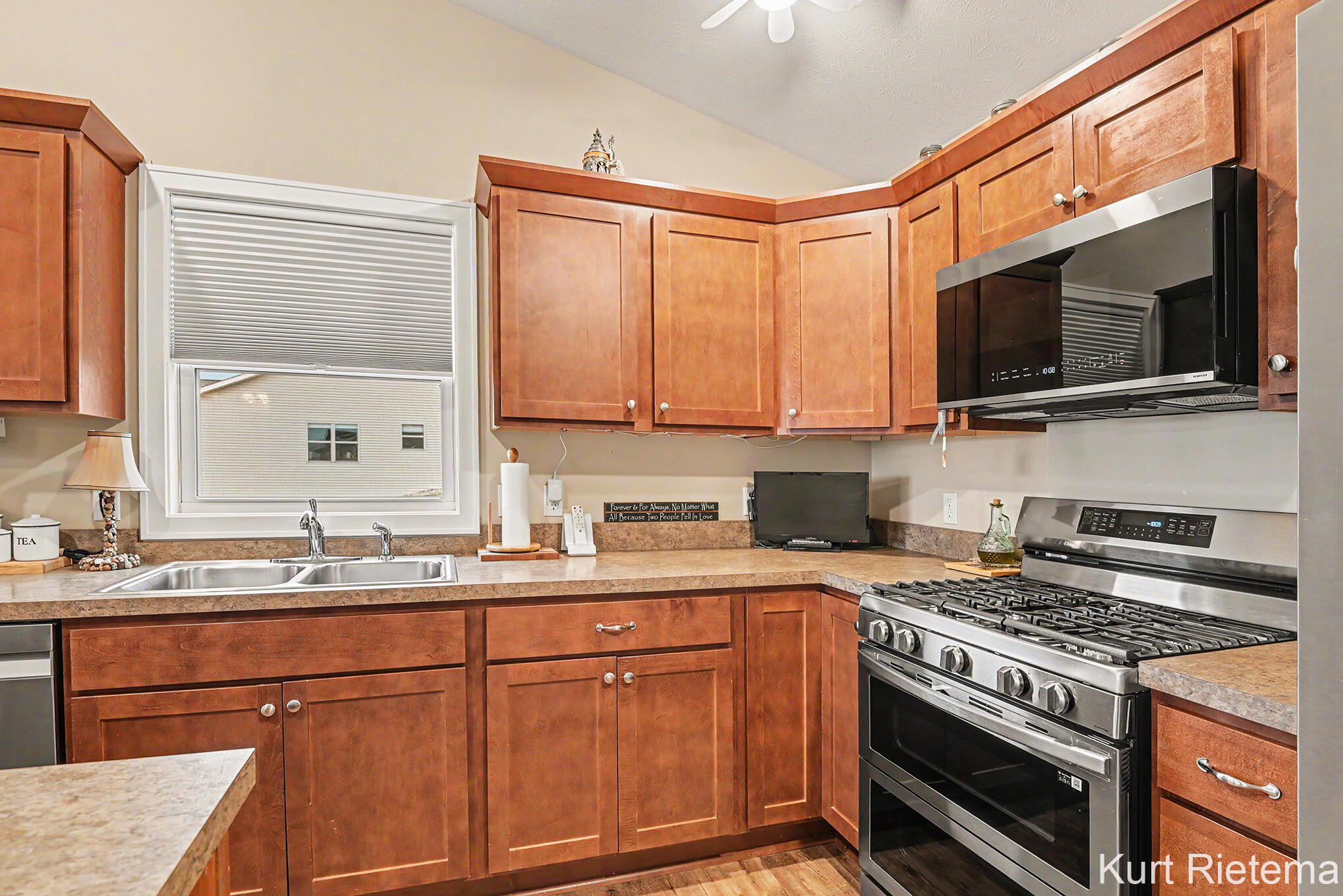 3482 S Riverwalk Drive Hamilton MI 49419