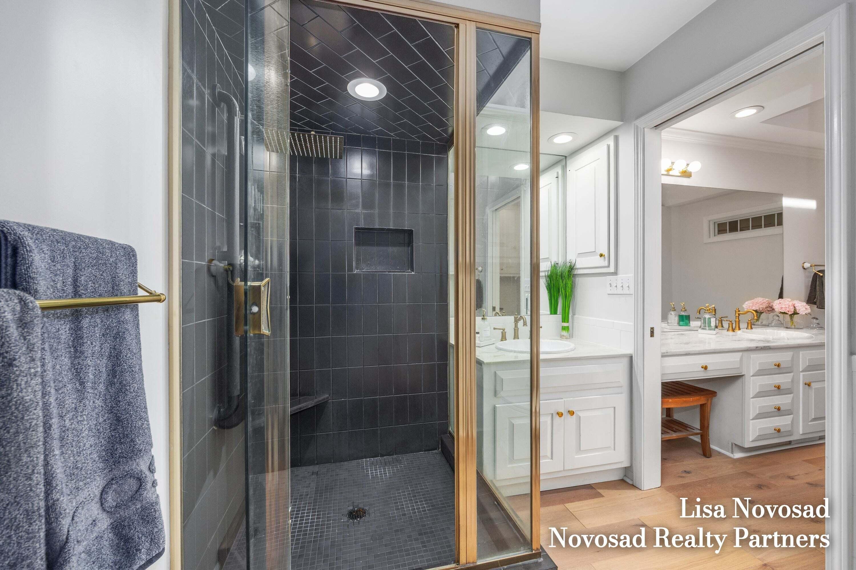 3589 Charlevoix Drive SE Grand Rapids MI 49546