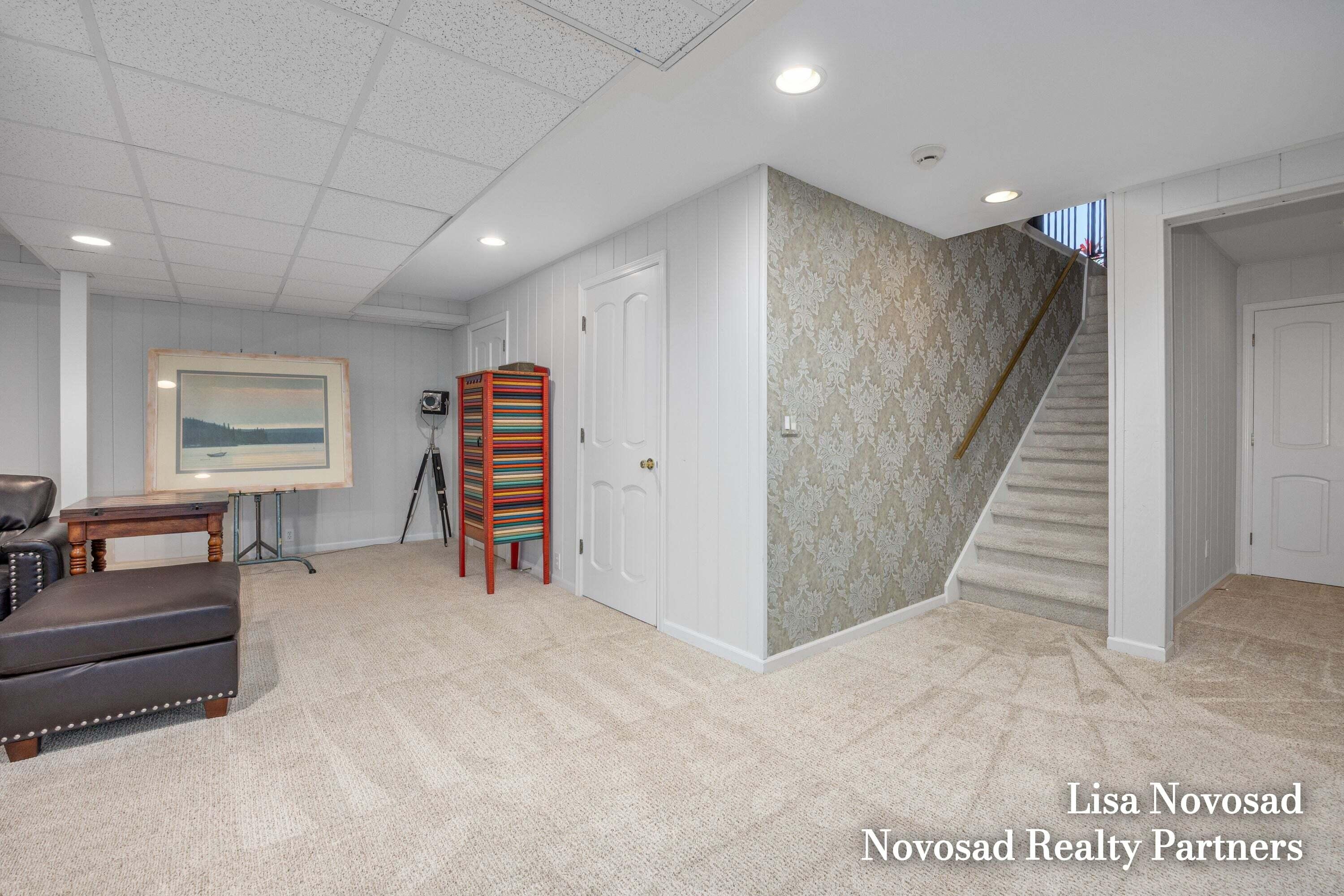 3589 Charlevoix Drive SE Grand Rapids MI 49546