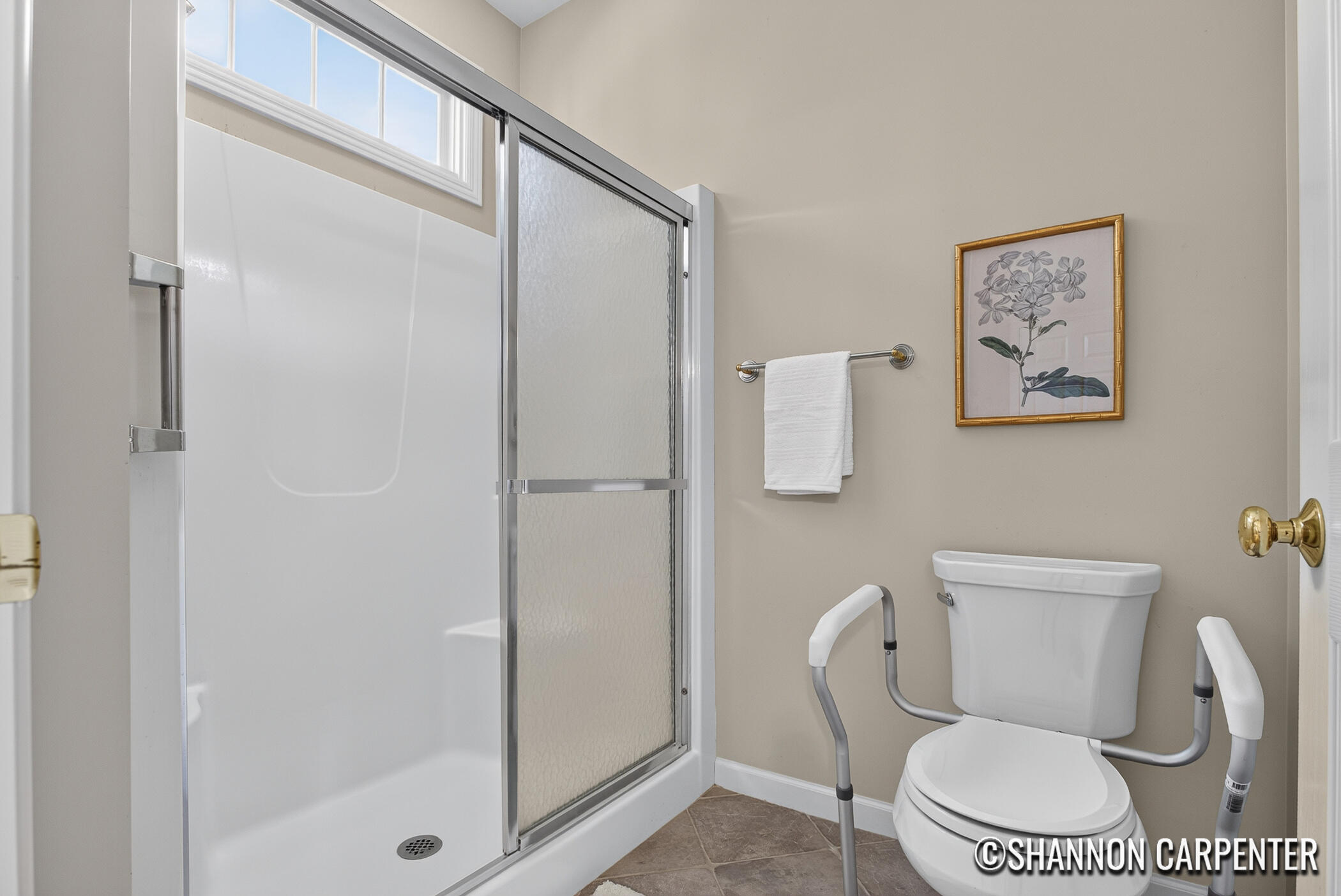 1901 Oakleigh Woods Drive NW Grand Rapids MI 49504