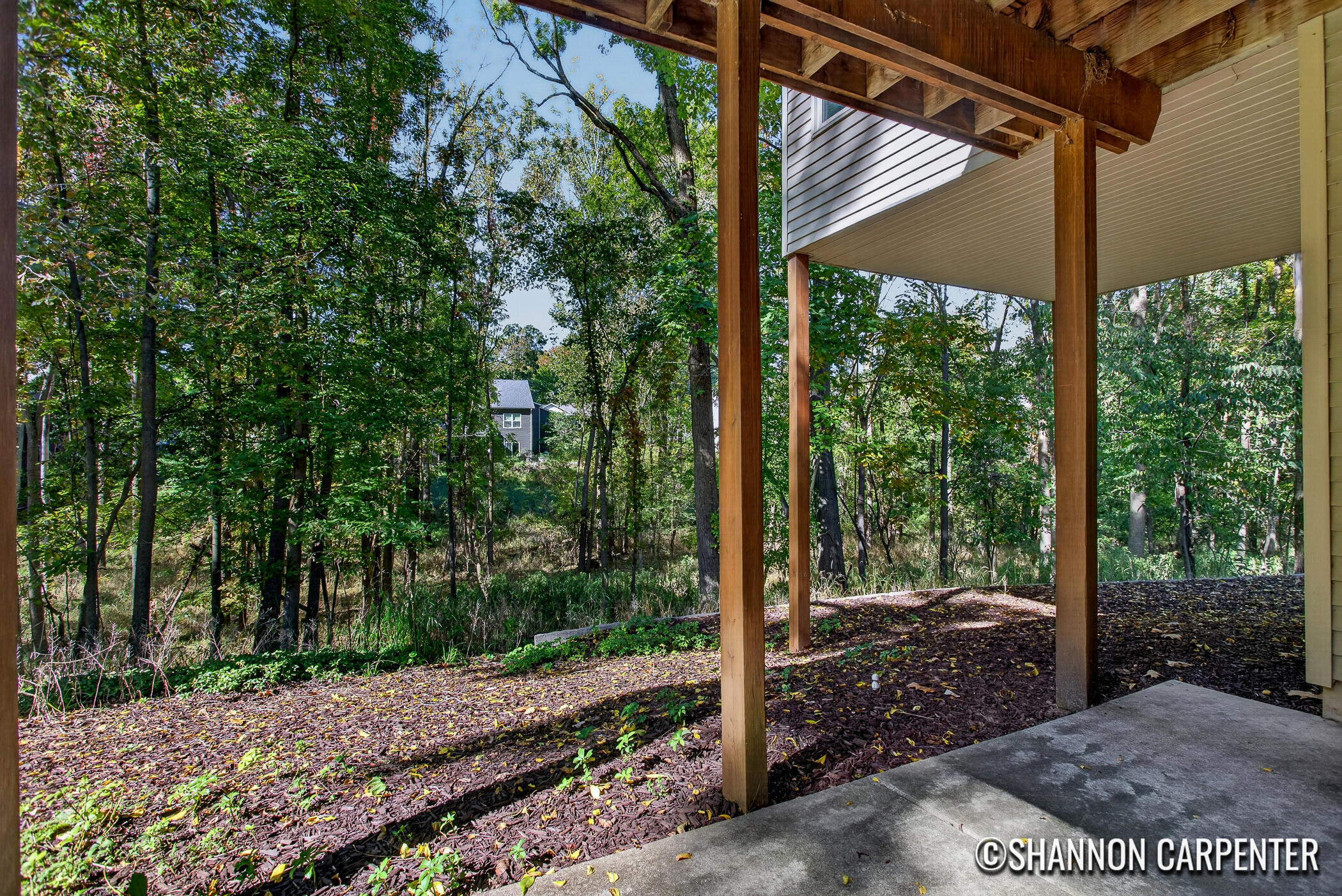 1901 Oakleigh Woods Drive NW Grand Rapids MI 49504