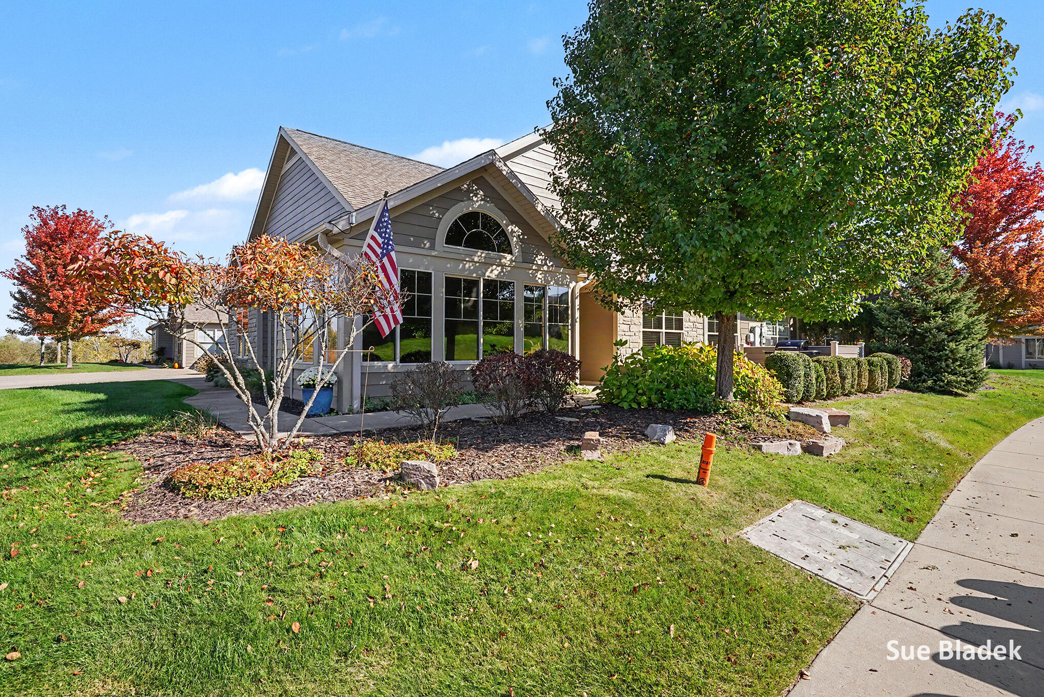1201 Riverview Drive Holland MI 49423