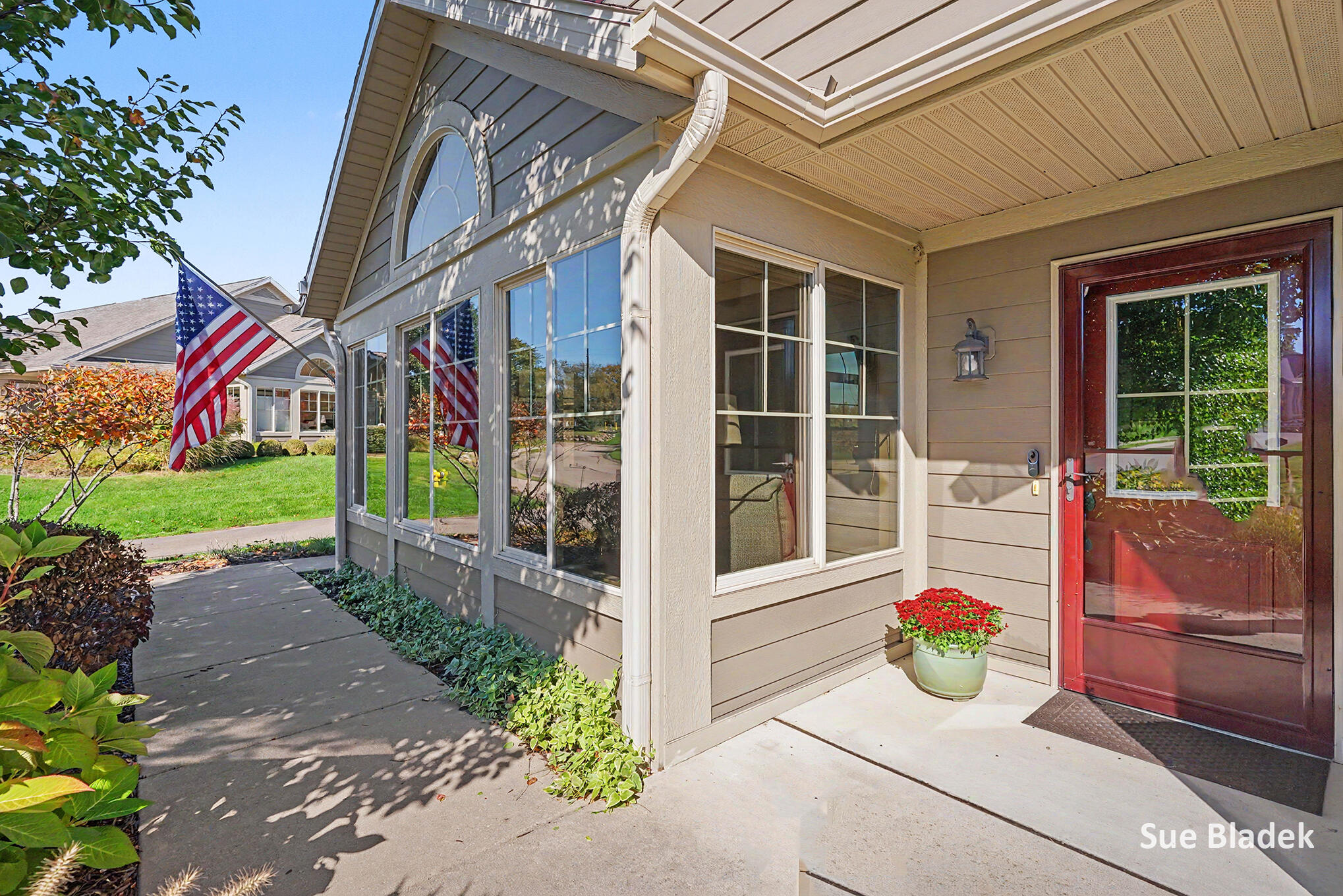1201 Riverview Drive Holland MI 49423