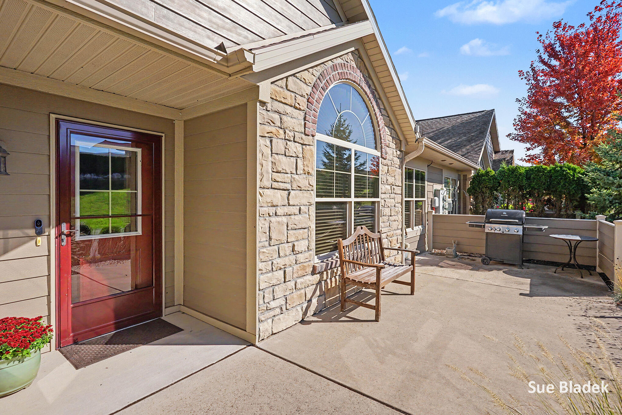 1201 Riverview Drive Holland MI 49423