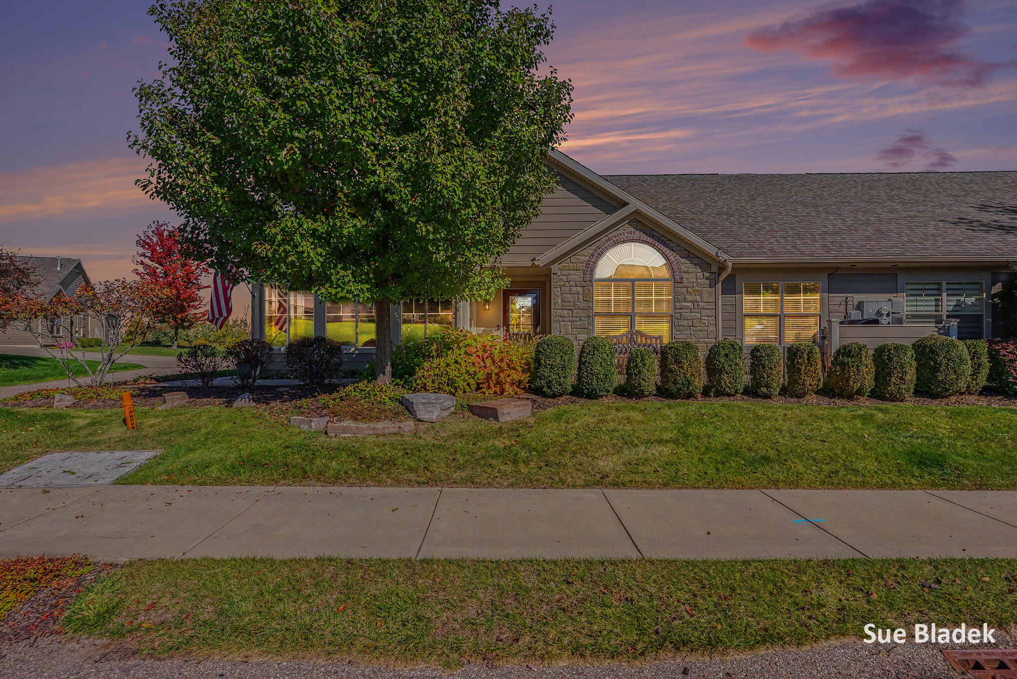 1201 Riverview Drive Holland MI 49423